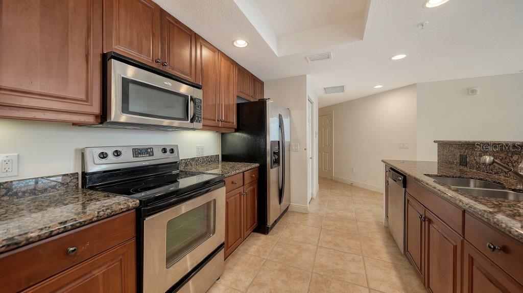 800 N TAMIAMI TRL #1506