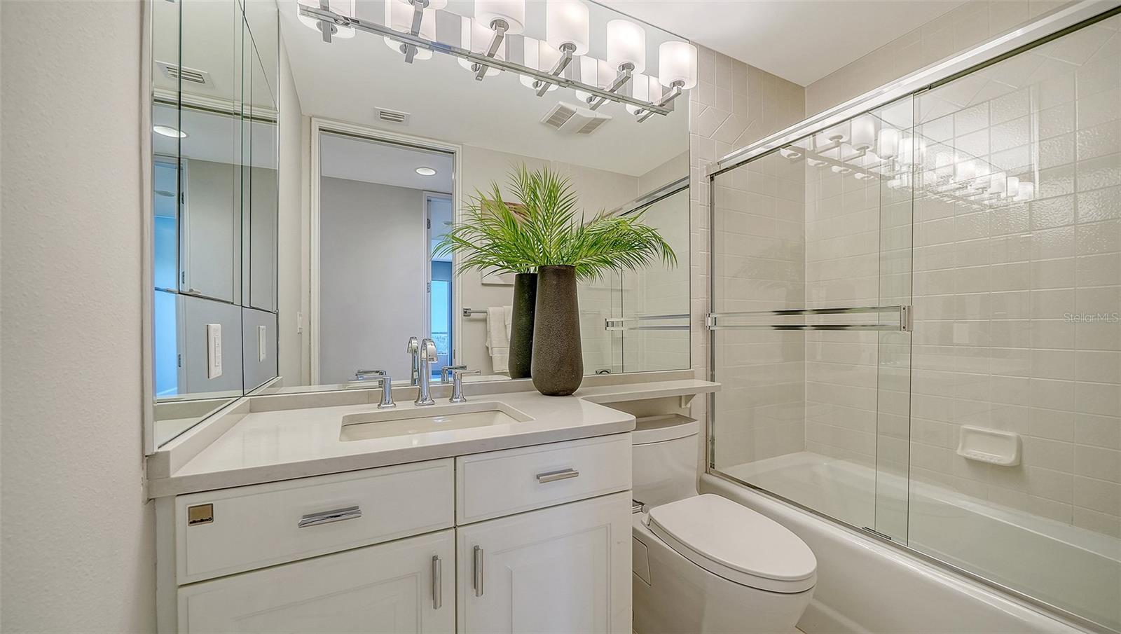 3040 GRAND BAY BLVD #283