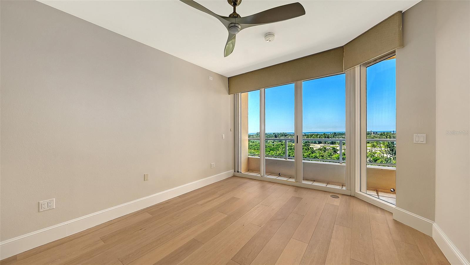 3040 GRAND BAY BLVD #283