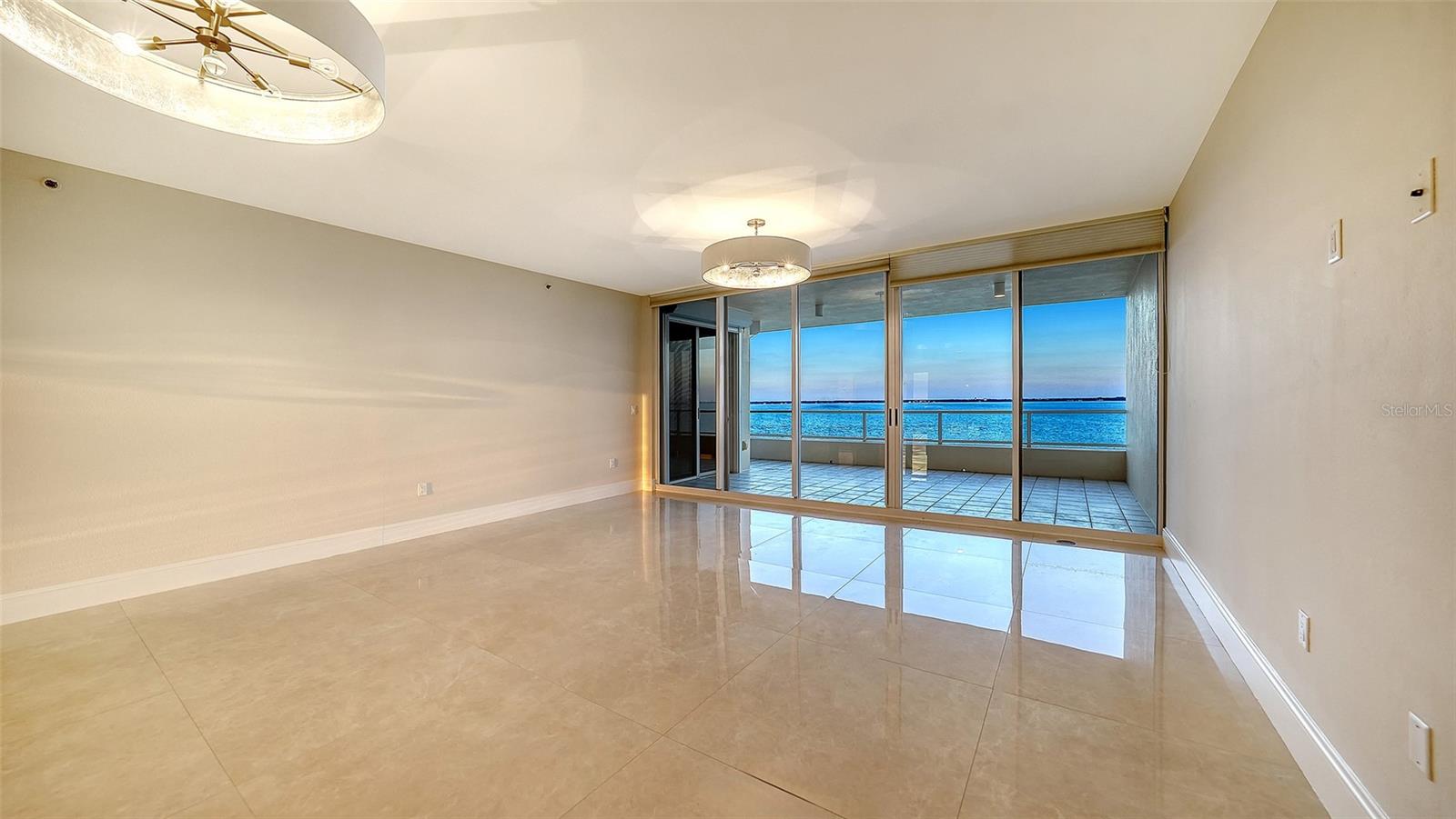 3040 GRAND BAY BLVD #283