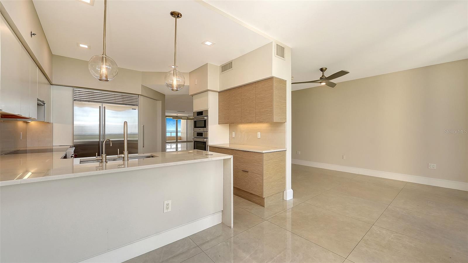 3040 GRAND BAY BLVD #283