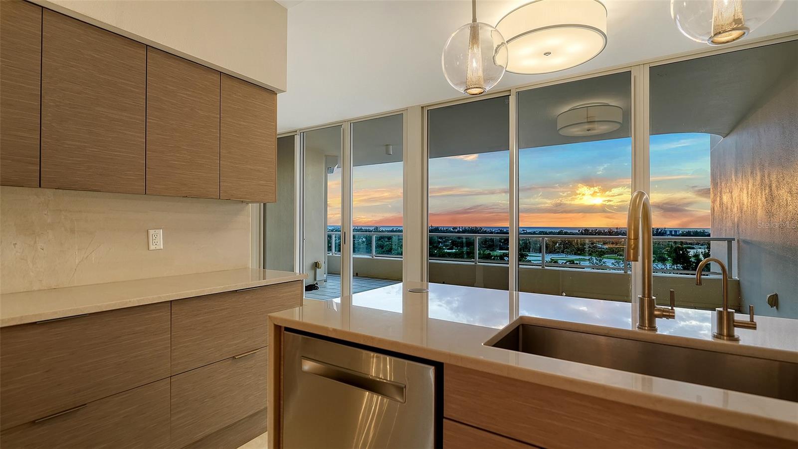 3040 GRAND BAY BLVD #283