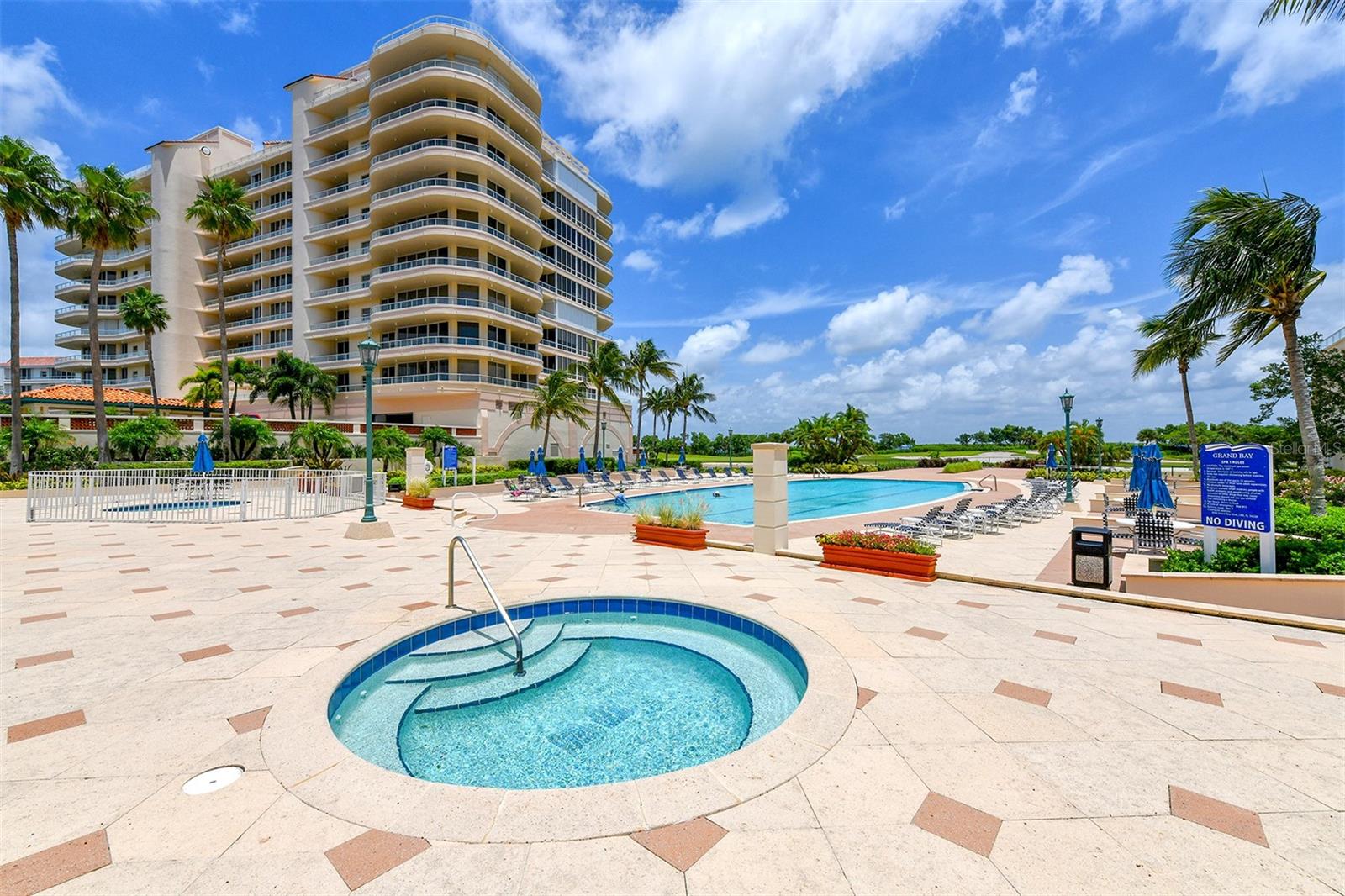 3040 GRAND BAY BLVD #283
