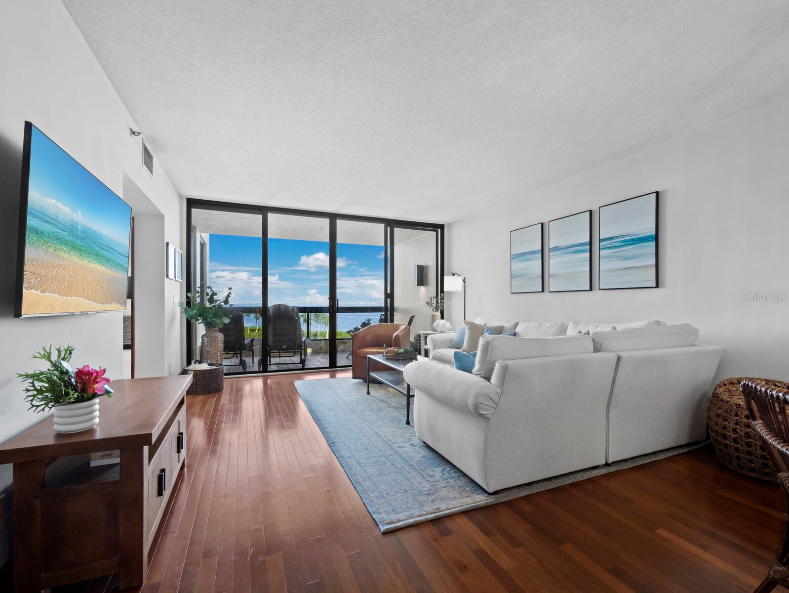 1930 HARBOURSIDE DR #136