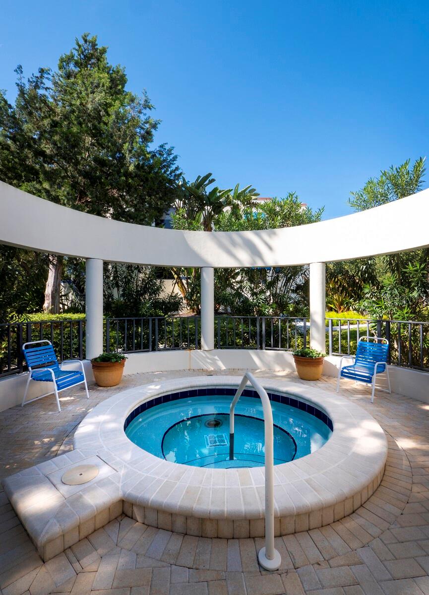 1930 HARBOURSIDE DR #136