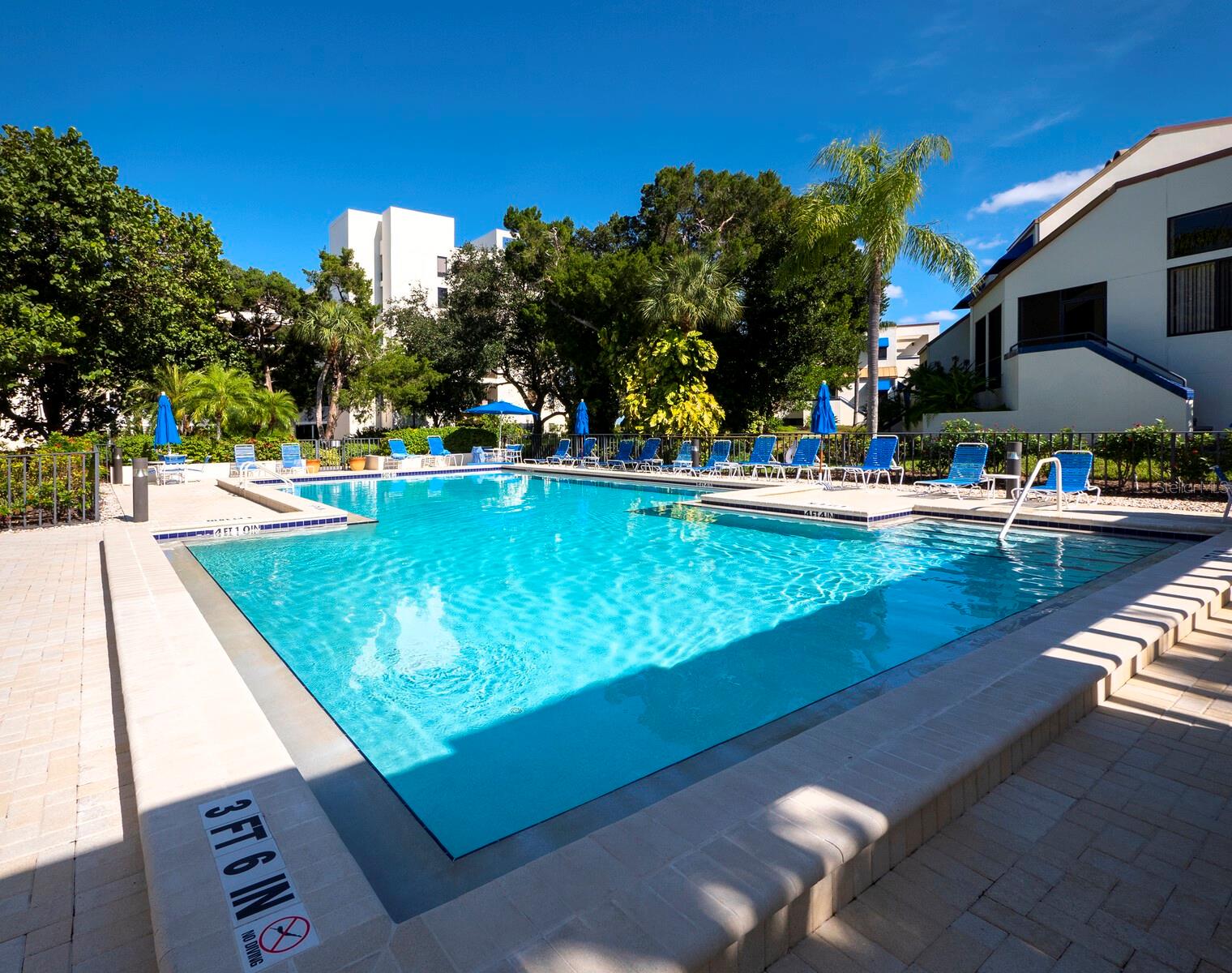 1930 HARBOURSIDE DR #136