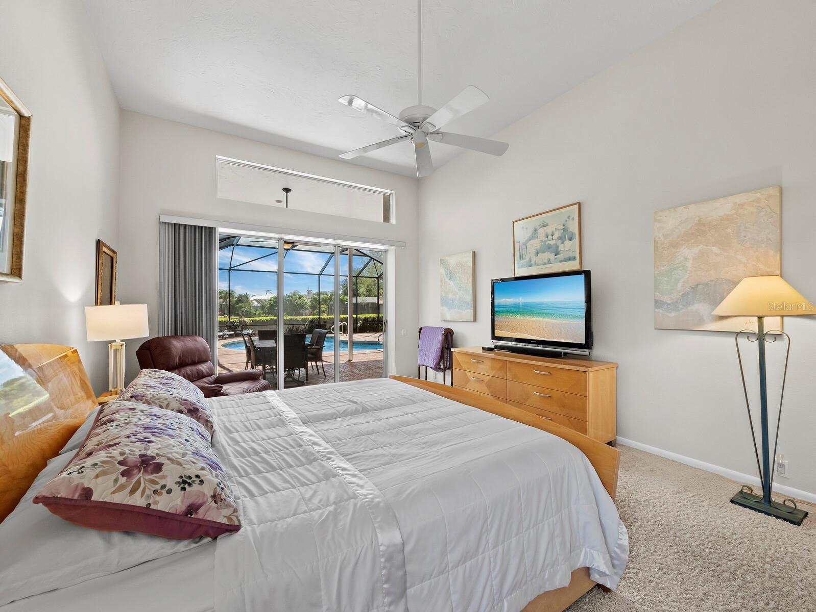 8615 WOODBRIAR DR