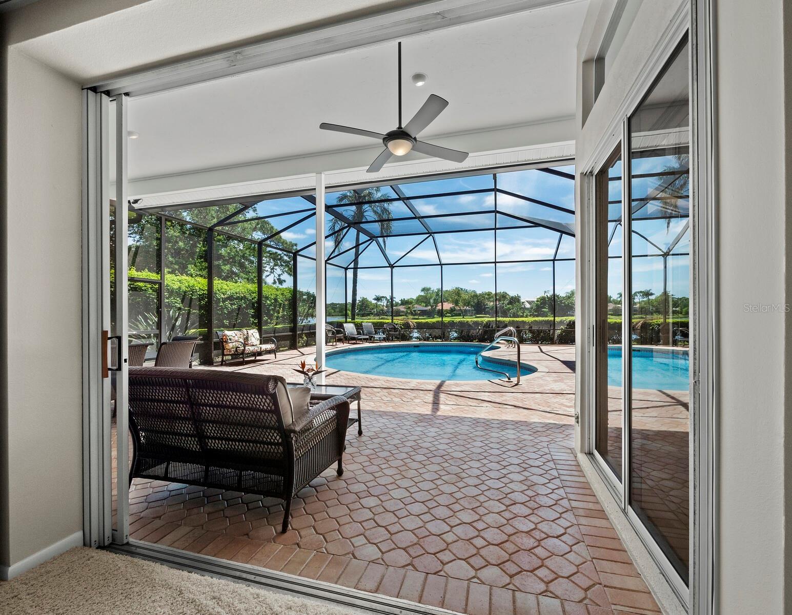 8615 WOODBRIAR DR