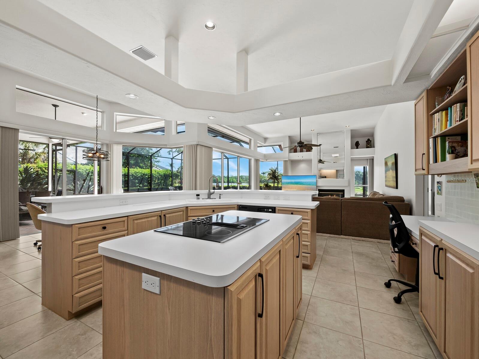 8615 WOODBRIAR DR