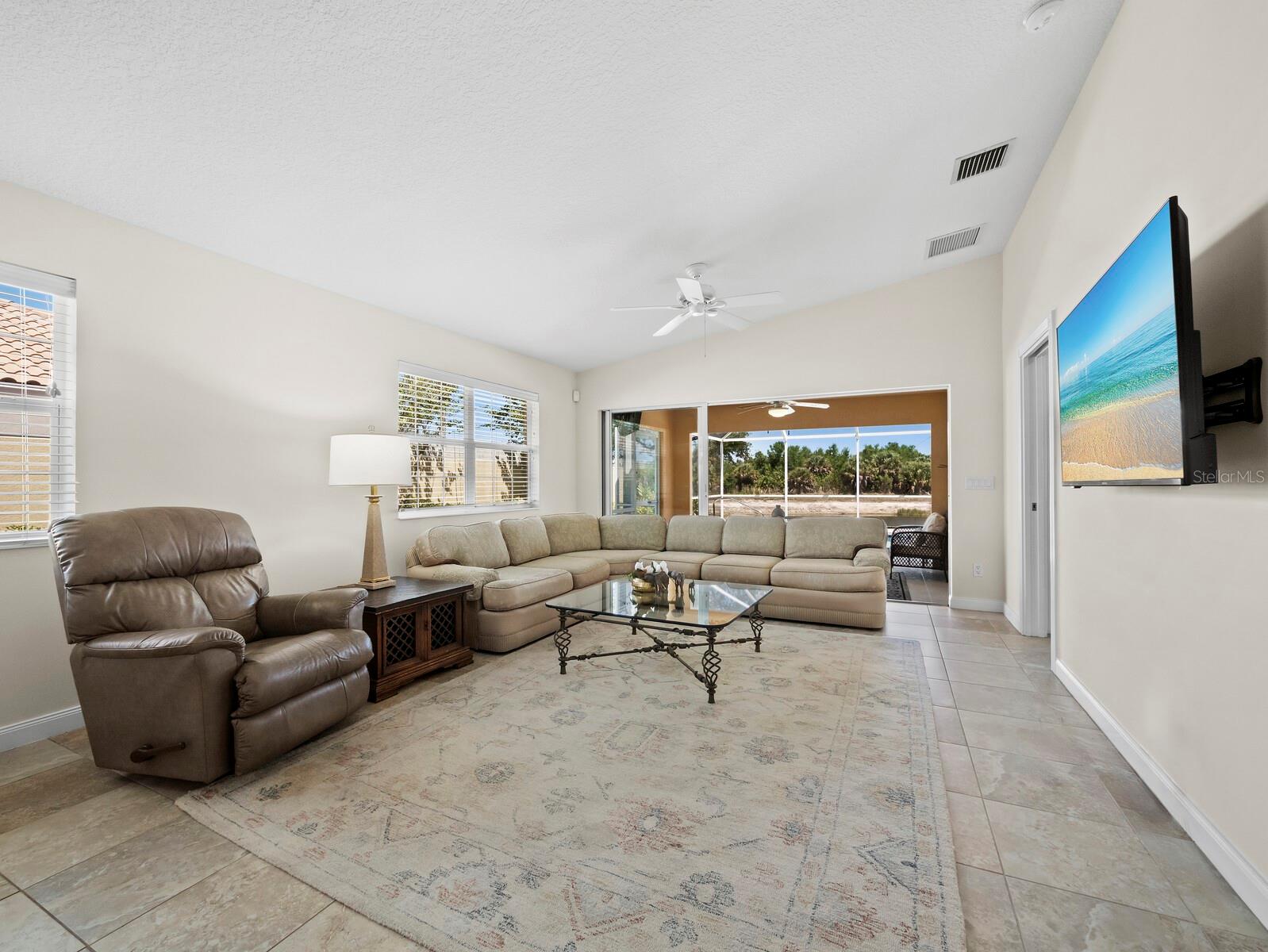 5967 BENEVENTO DR