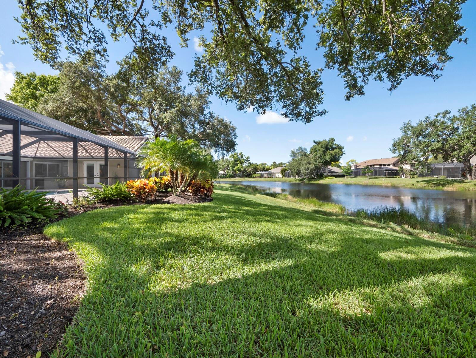 8314 CYPRESS HOLLOW DR