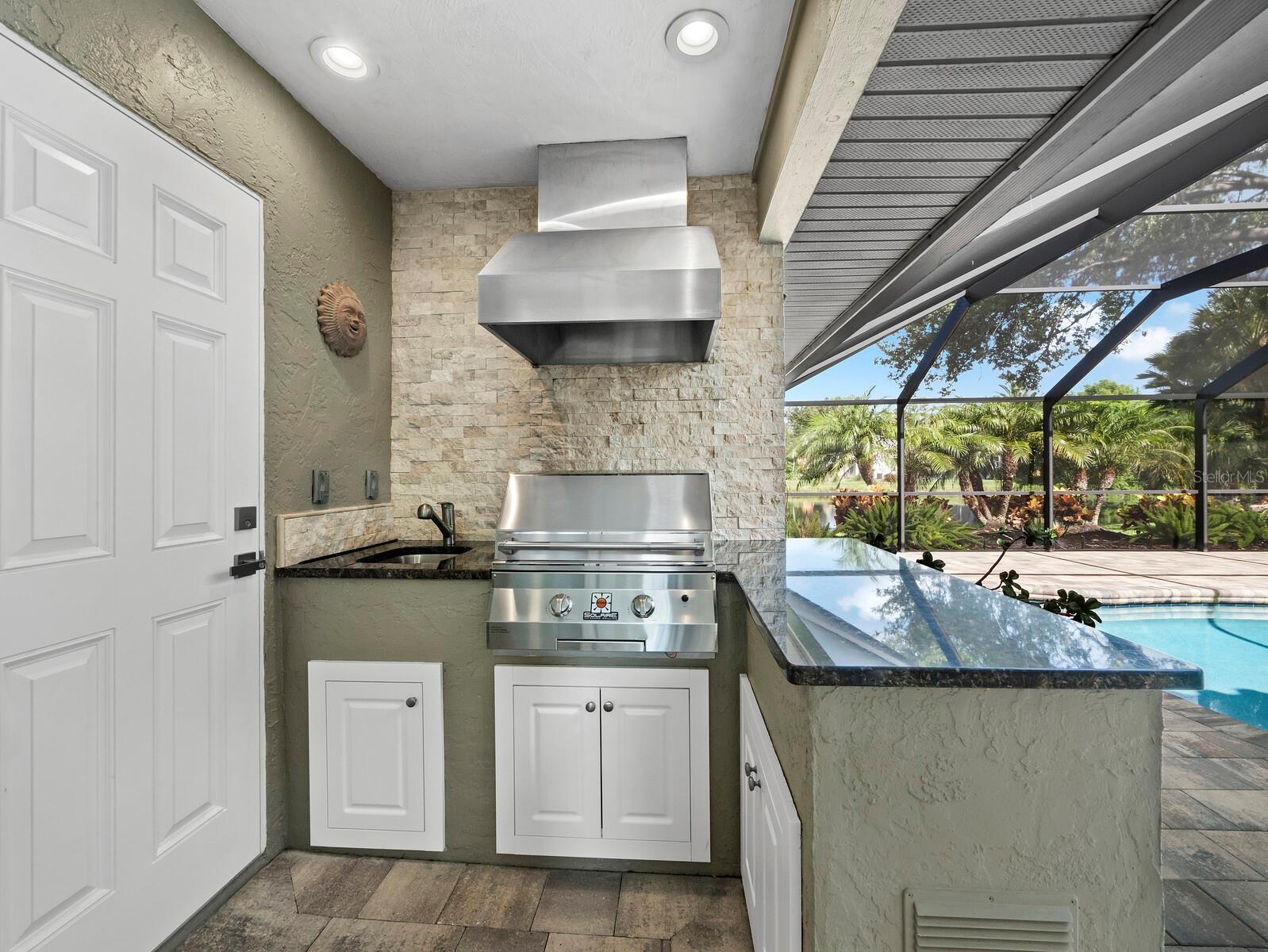 8314 CYPRESS HOLLOW DR