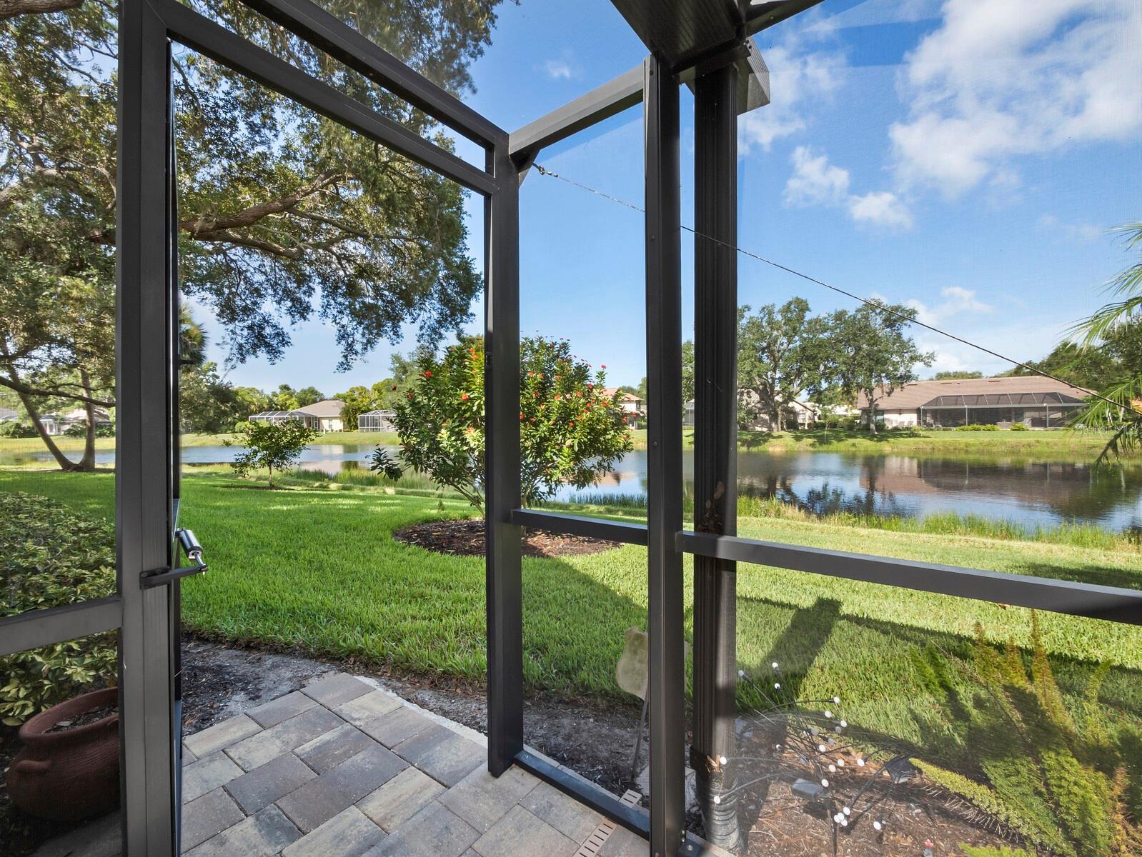 8314 CYPRESS HOLLOW DR