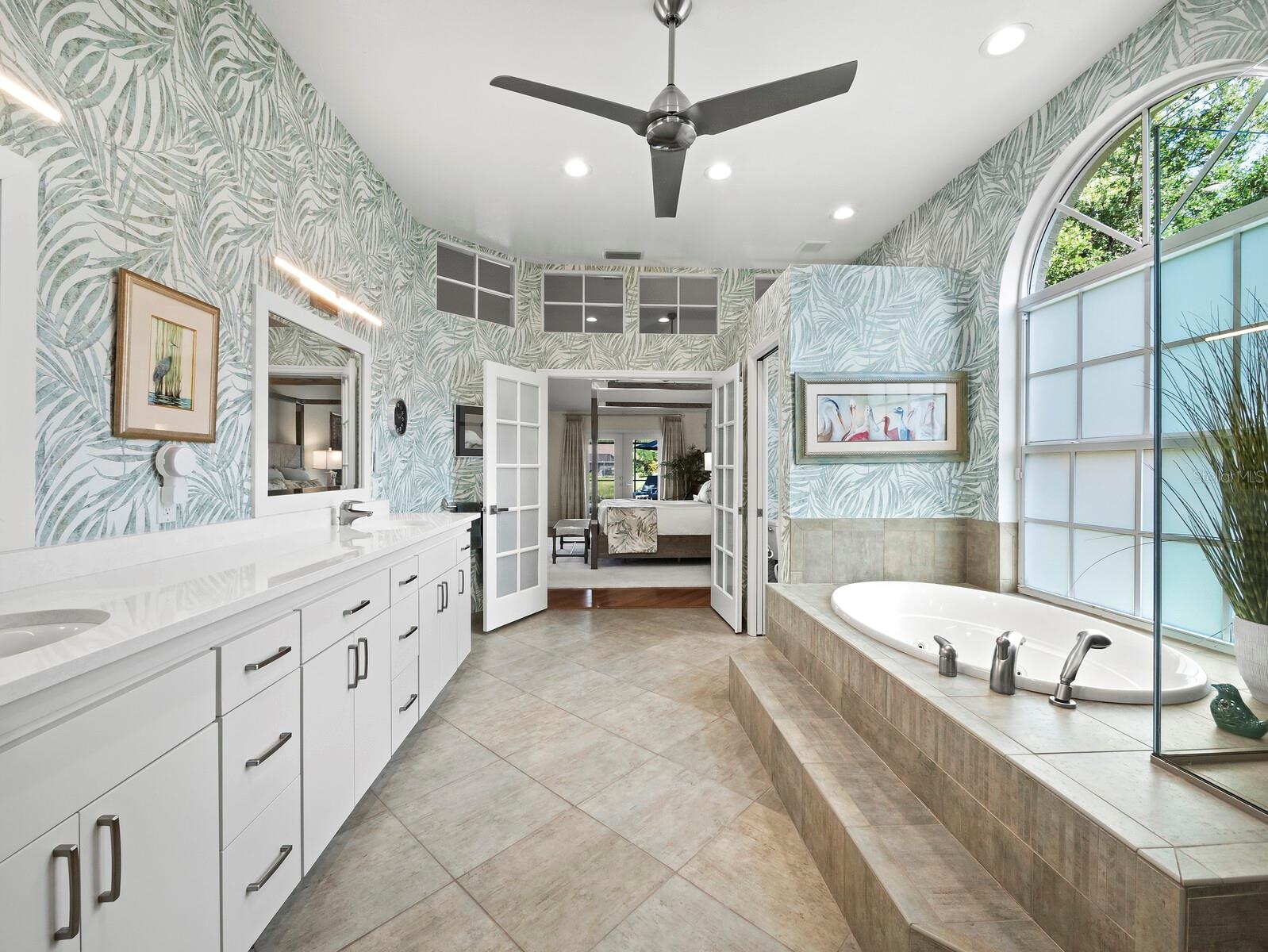 8314 CYPRESS HOLLOW DR