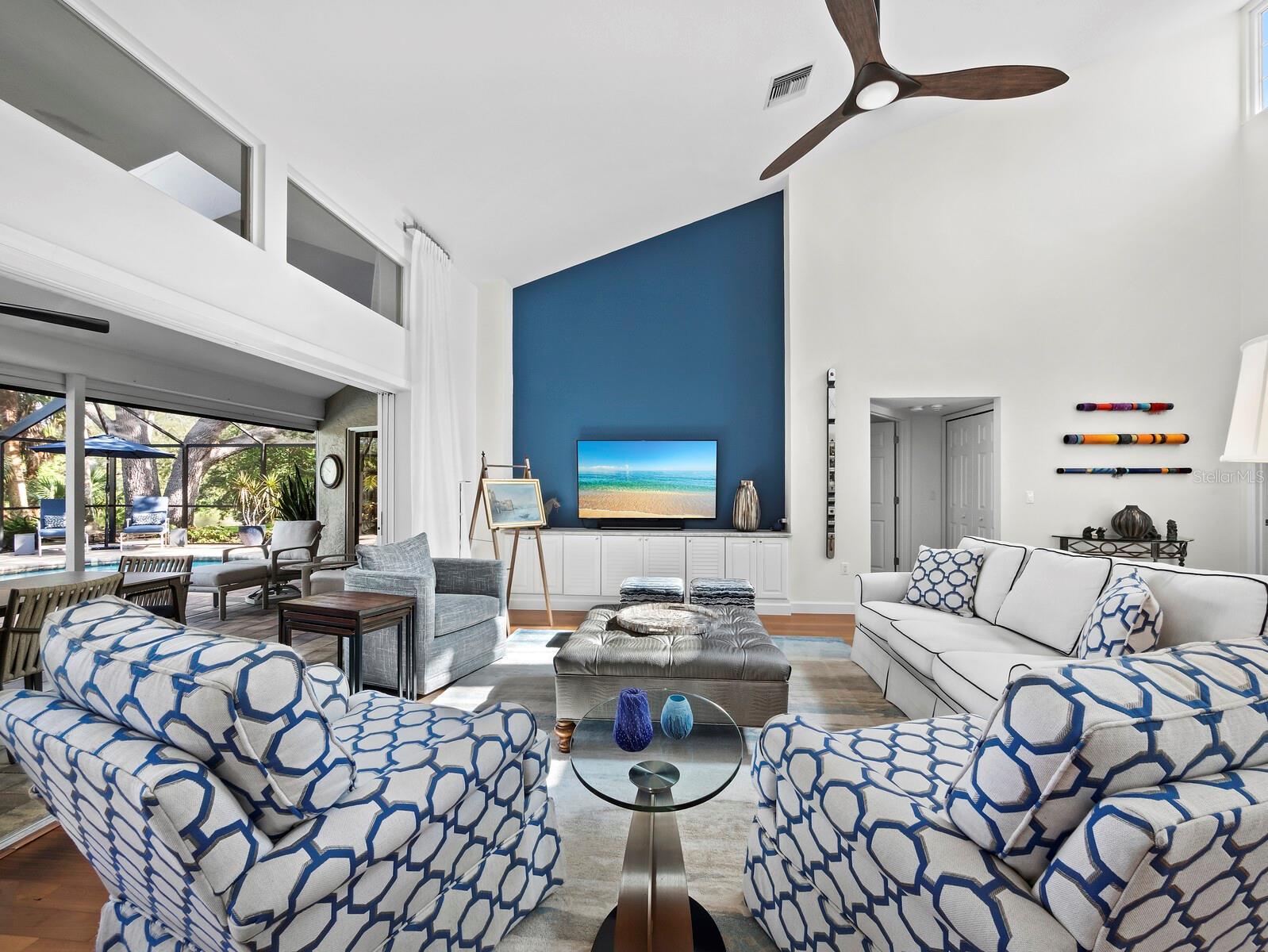8314 CYPRESS HOLLOW DR