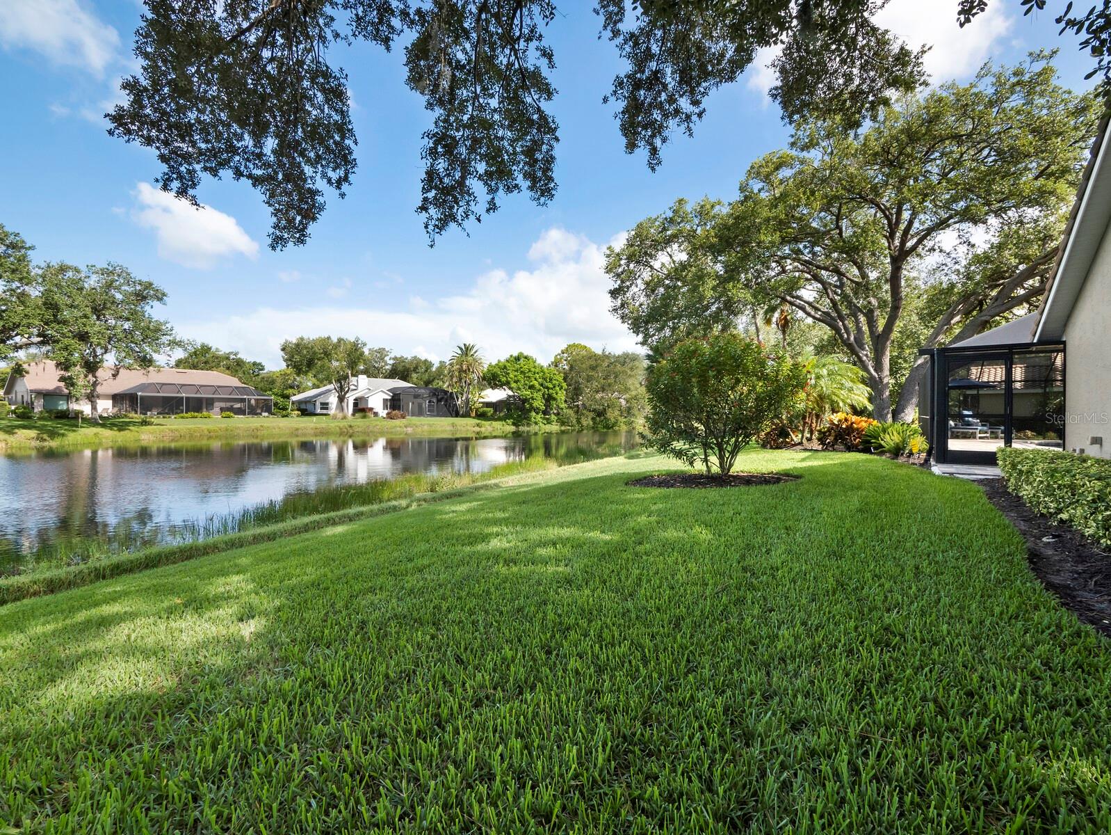 8314 CYPRESS HOLLOW DR
