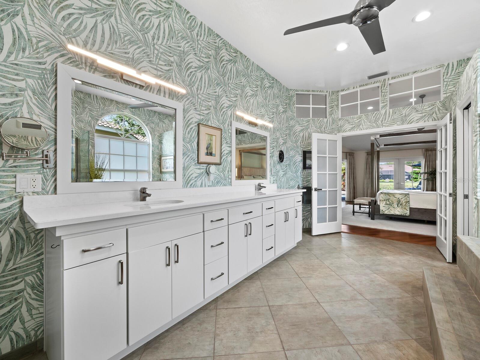 8314 CYPRESS HOLLOW DR