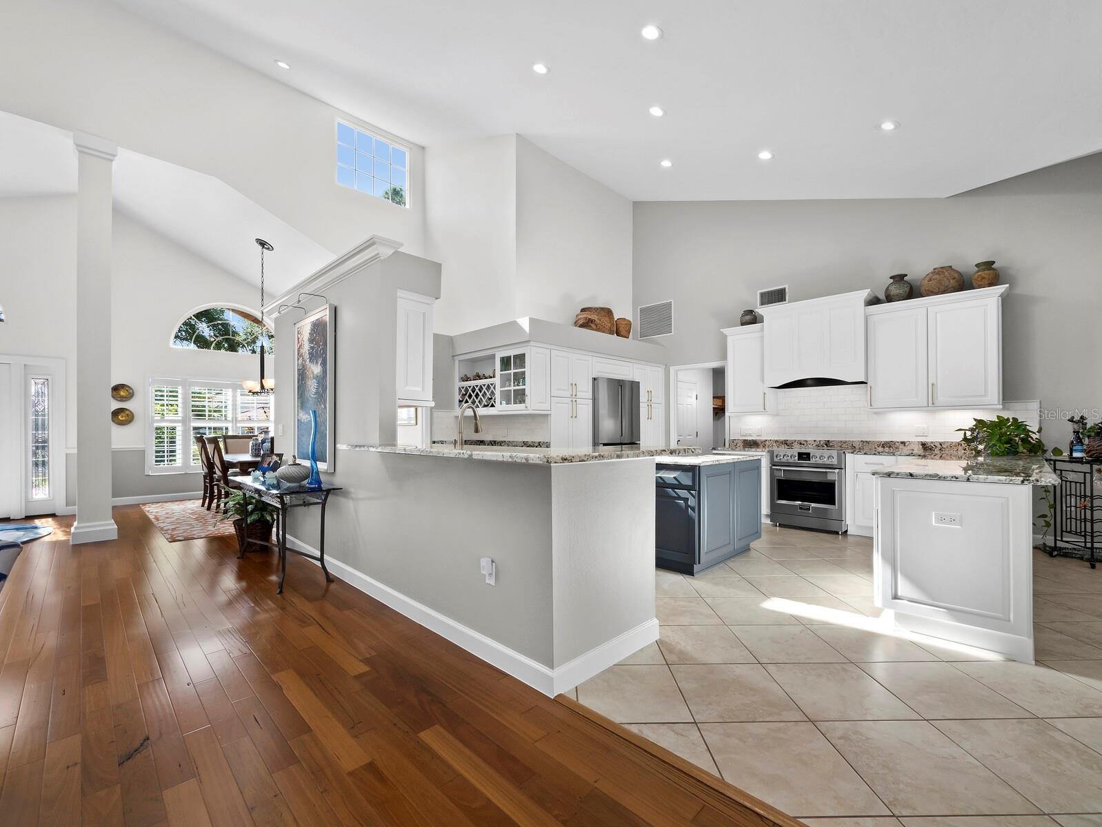 8314 CYPRESS HOLLOW DR