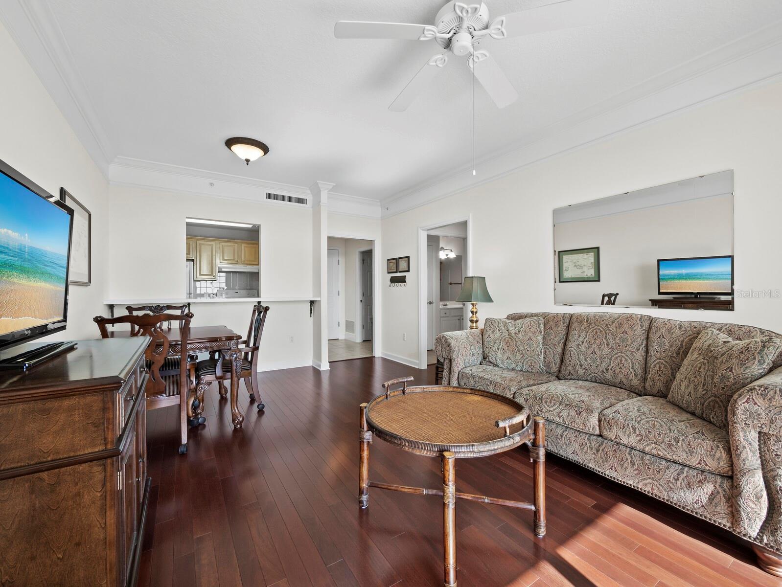 750 N TAMIAMI TRL #906