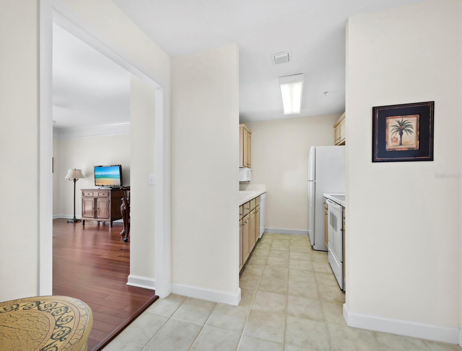 750 N TAMIAMI TRL #906