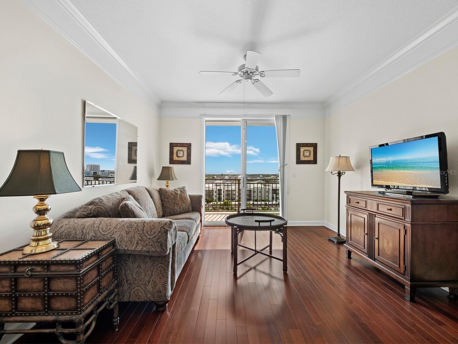 750 N TAMIAMI TRL #906