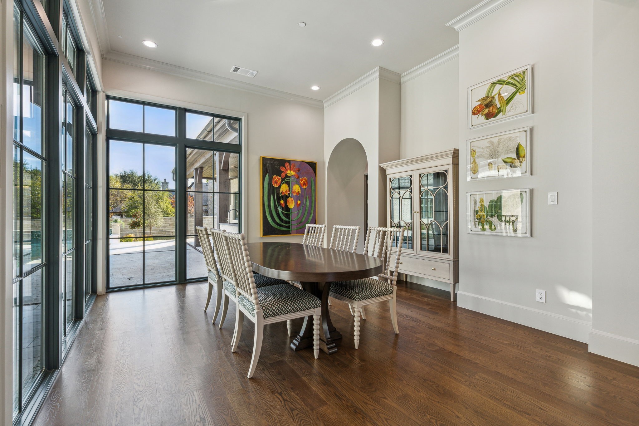 7235 Oak Alley Drive