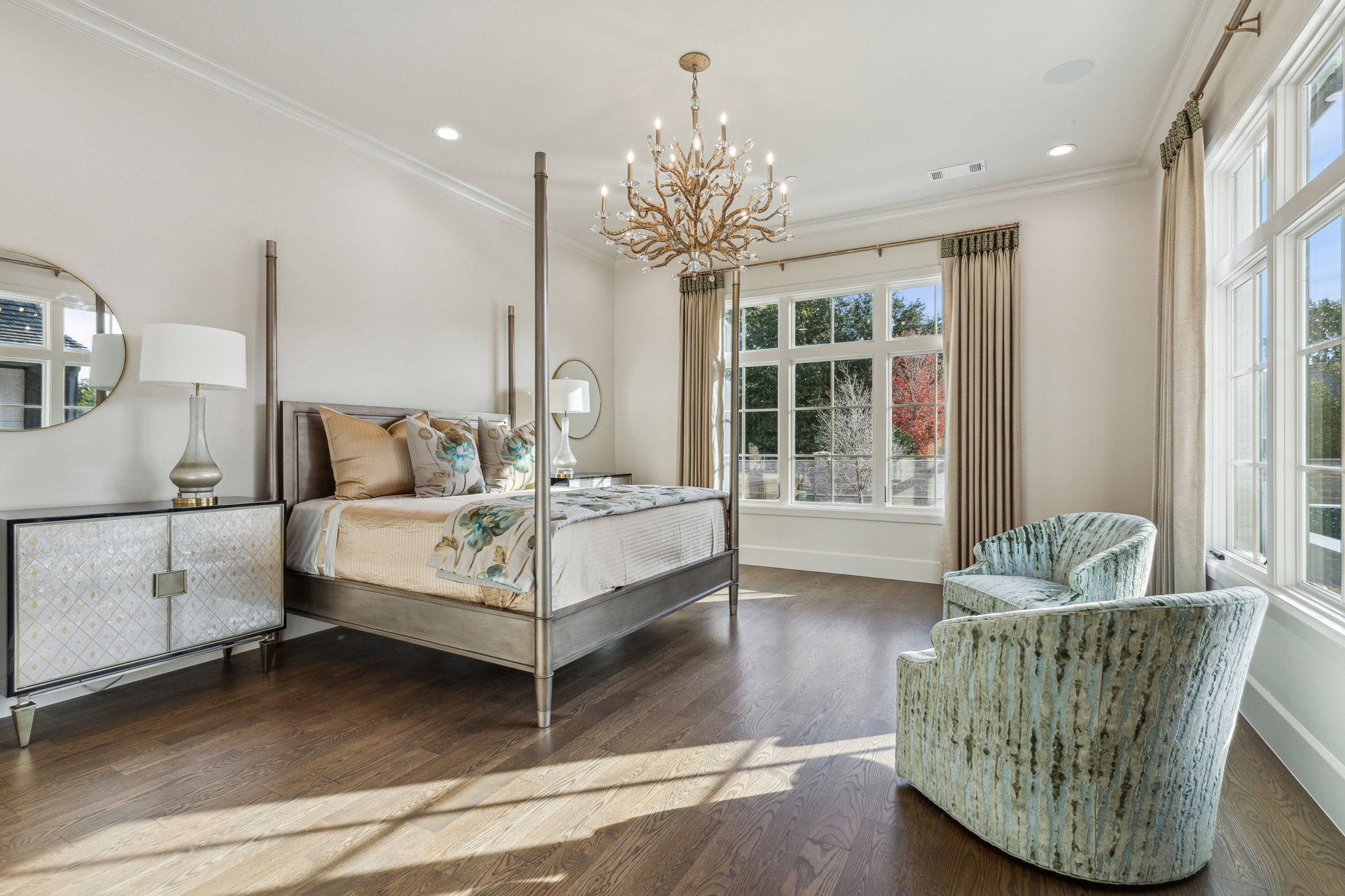 7235 Oak Alley Drive