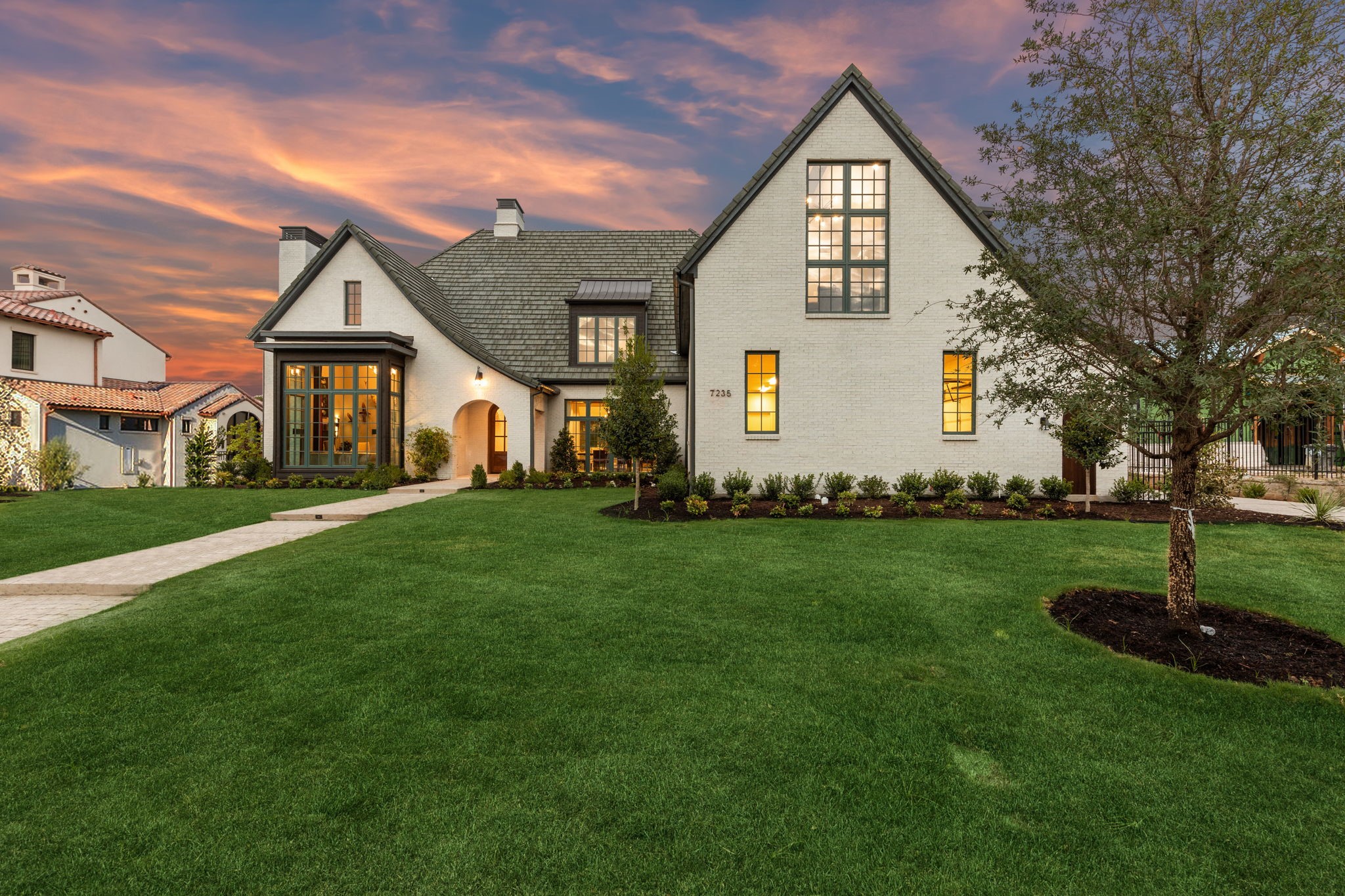 7235 Oak Alley Drive