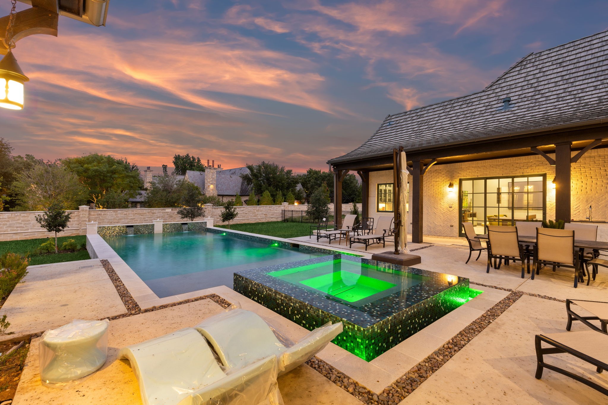 7235 Oak Alley Drive