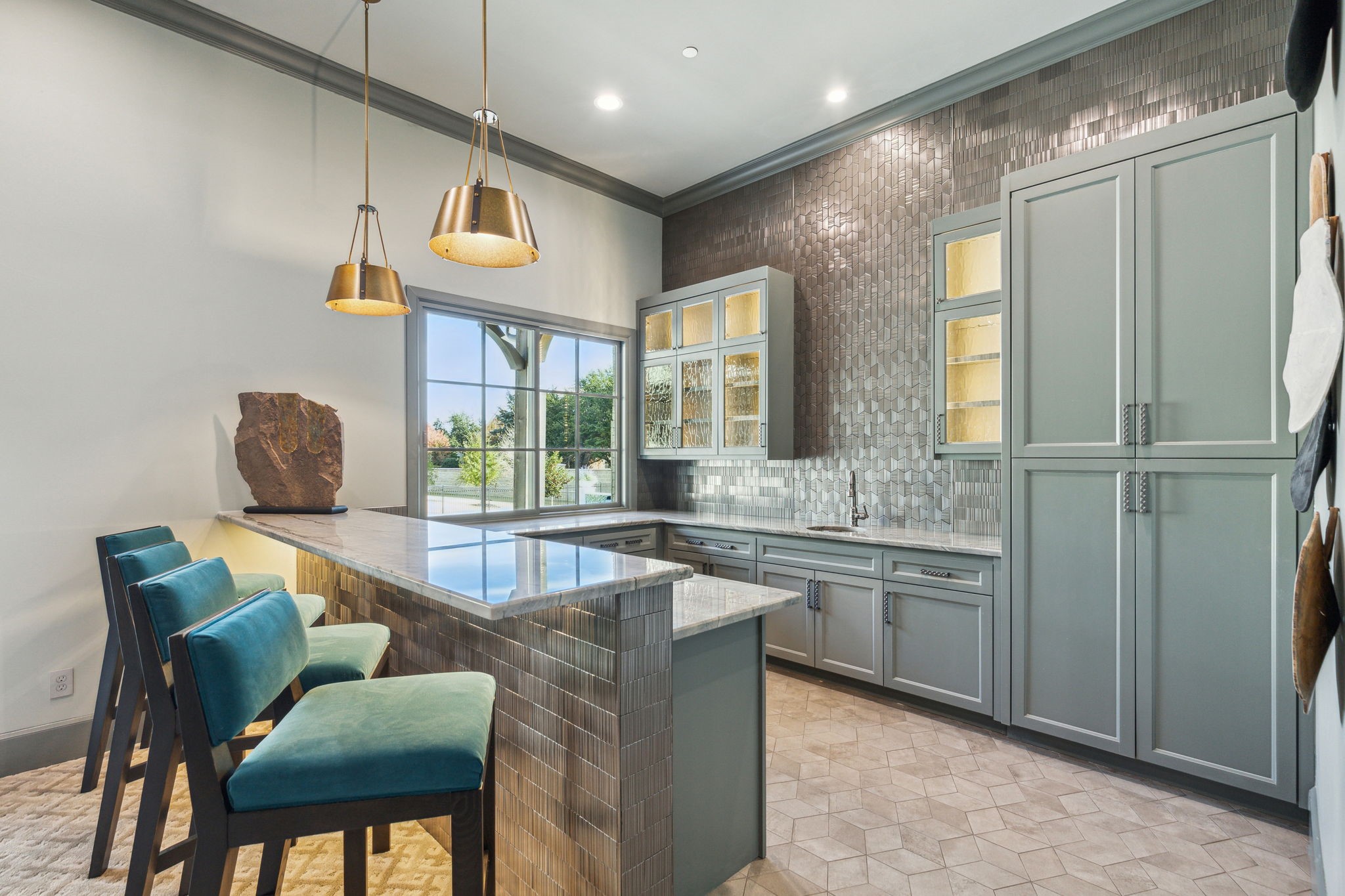 7235 Oak Alley Drive