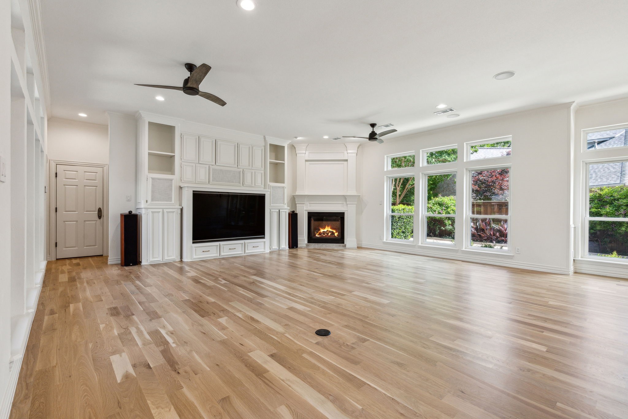 5101 Old Oak Lane