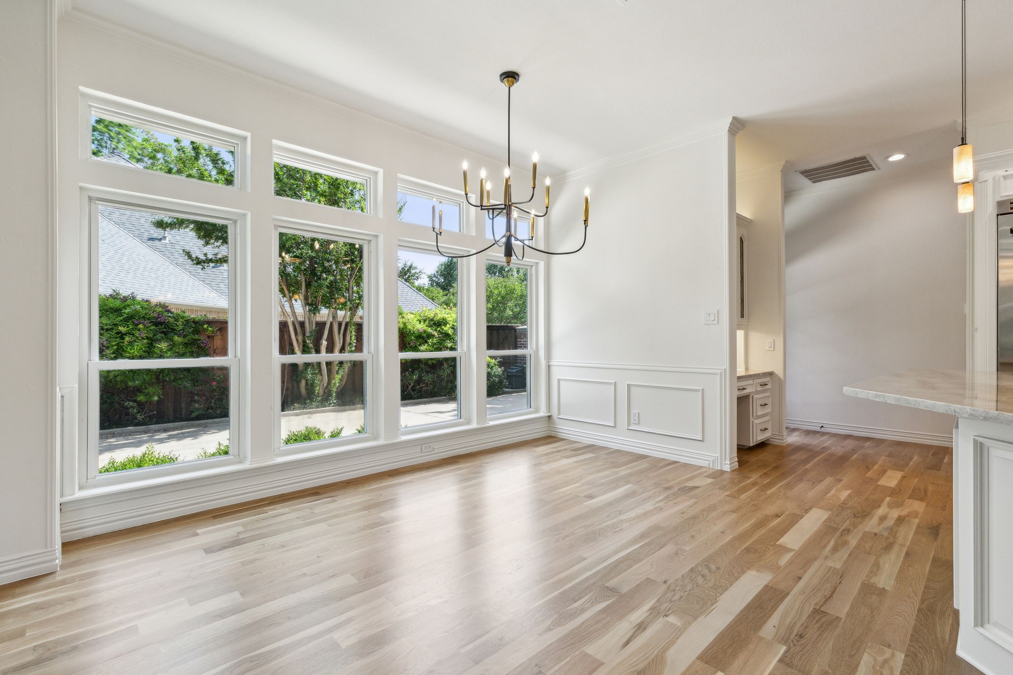 5101 Old Oak Lane
