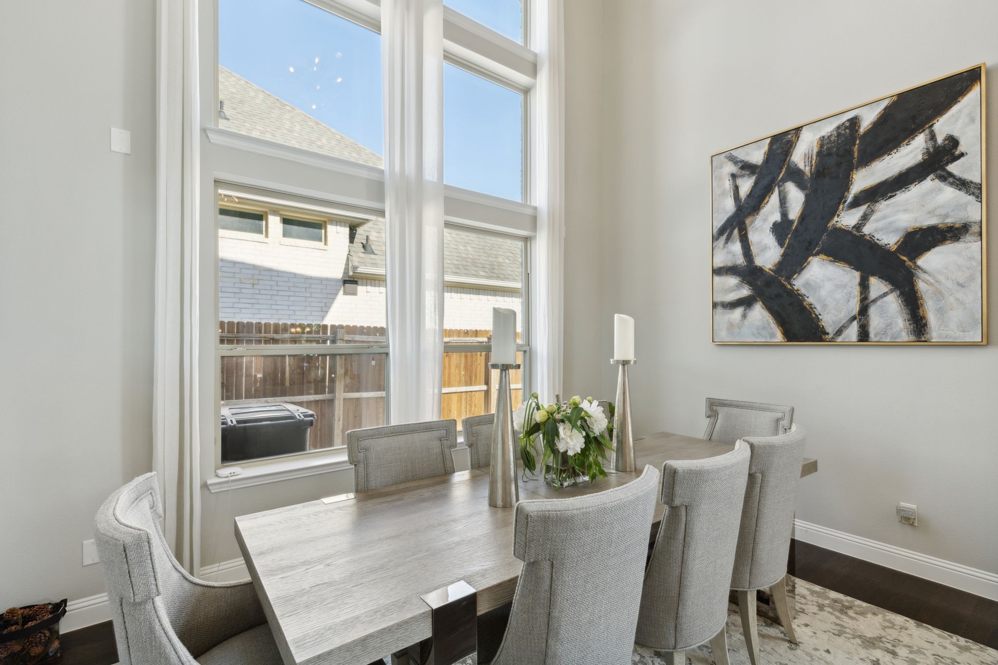 9812 Croswell Street