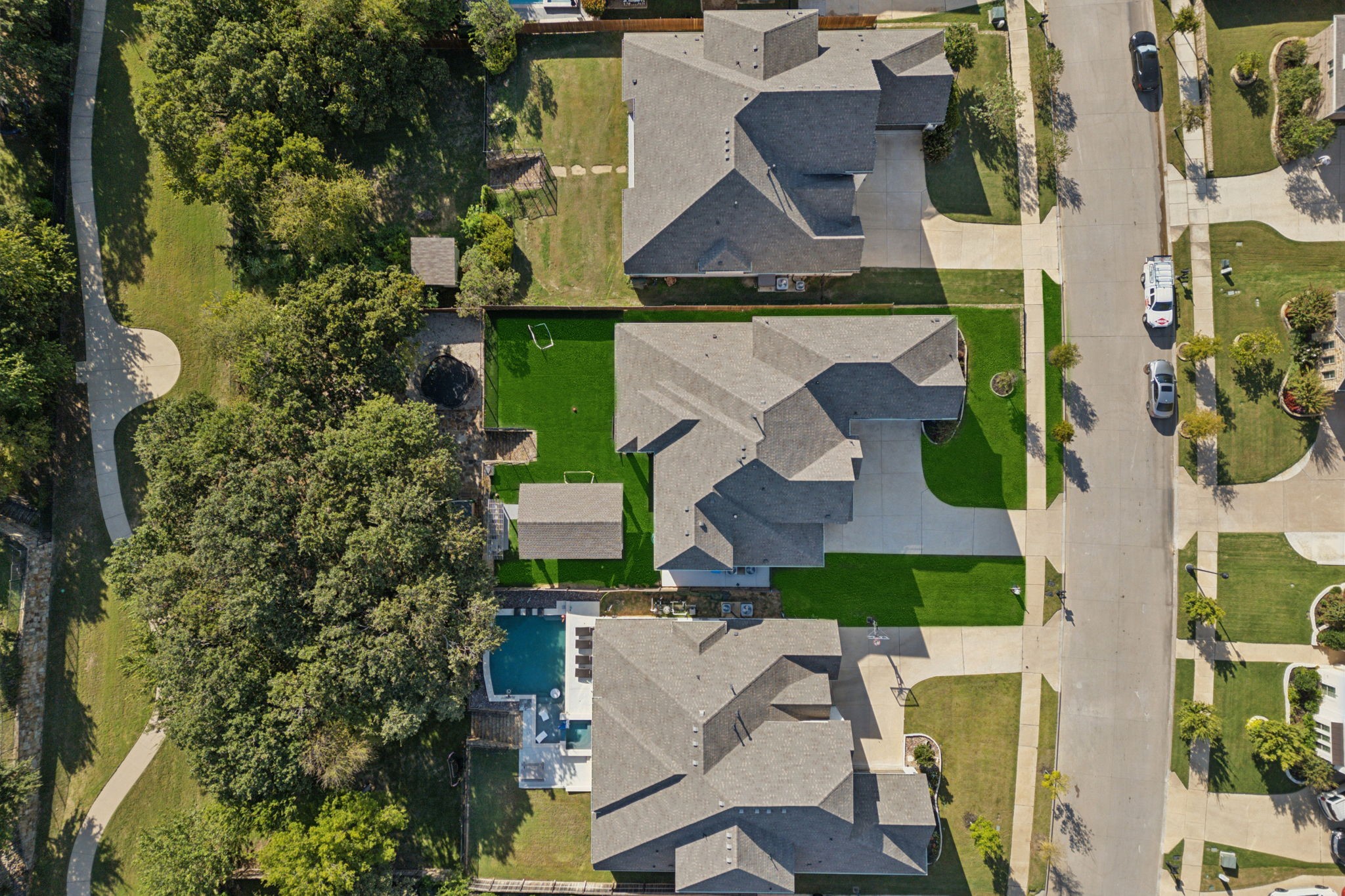 9812 Croswell Street