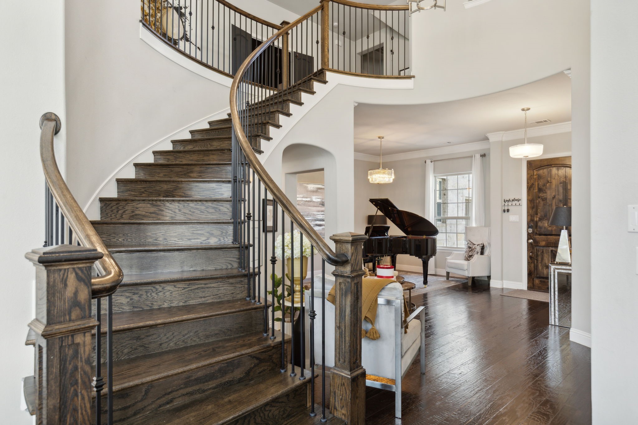 9812 Croswell Street