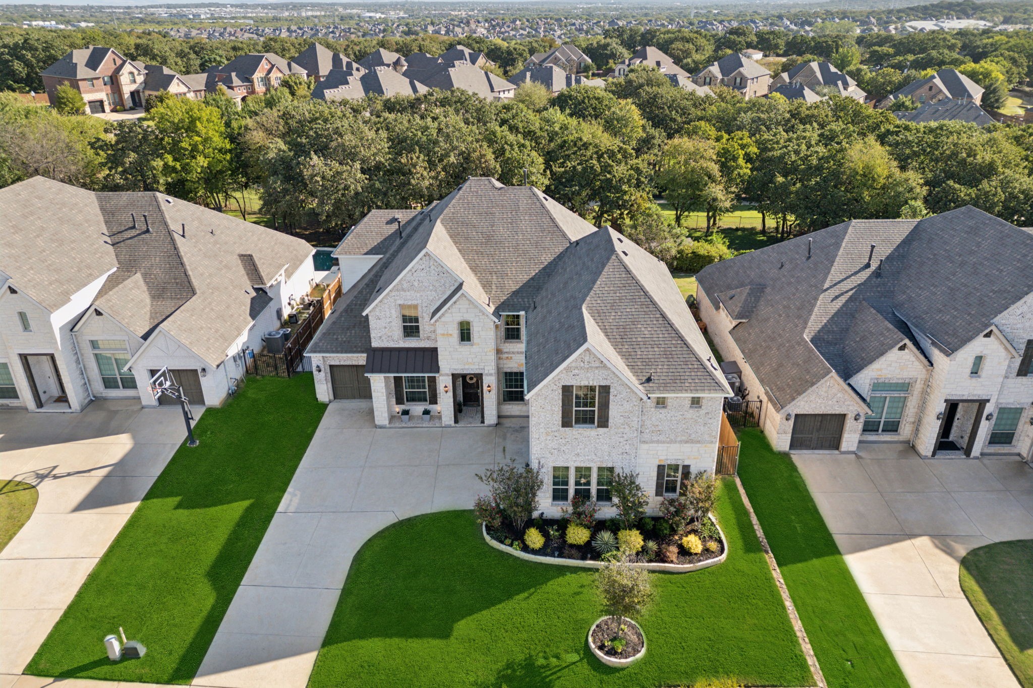 9812 Croswell Street