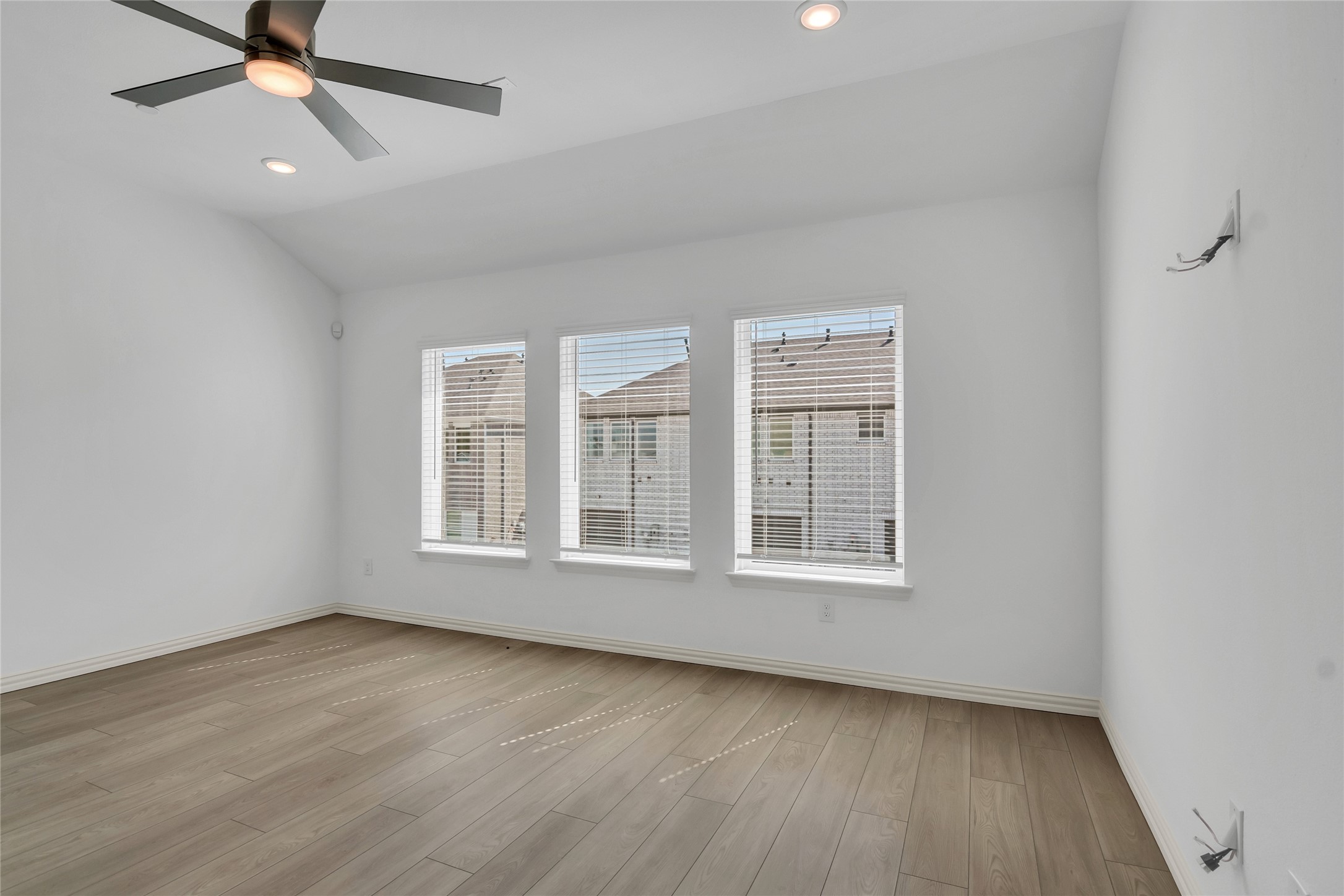 5258 Springlake Parkway