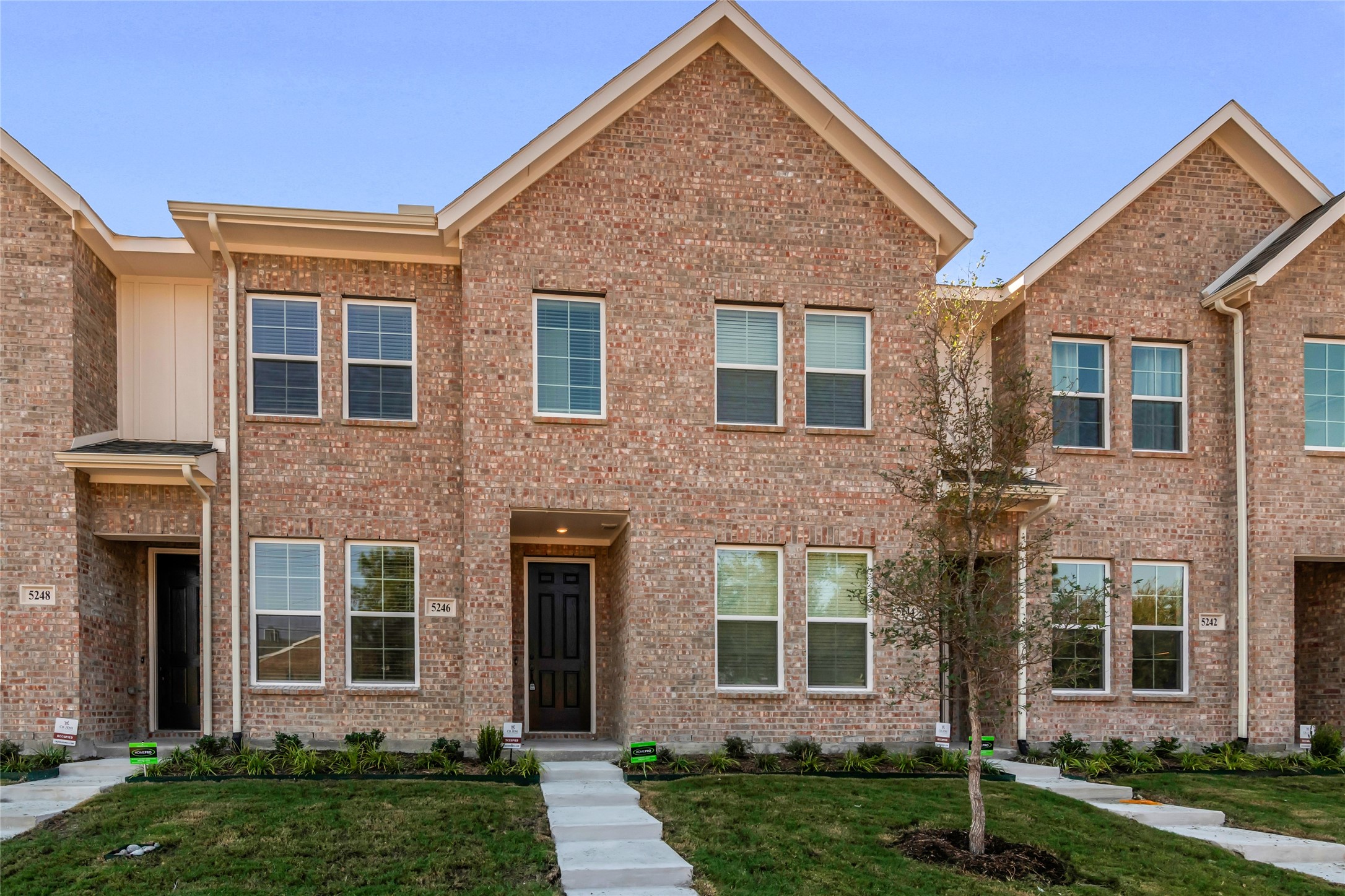 5246 Springlake Parkway
