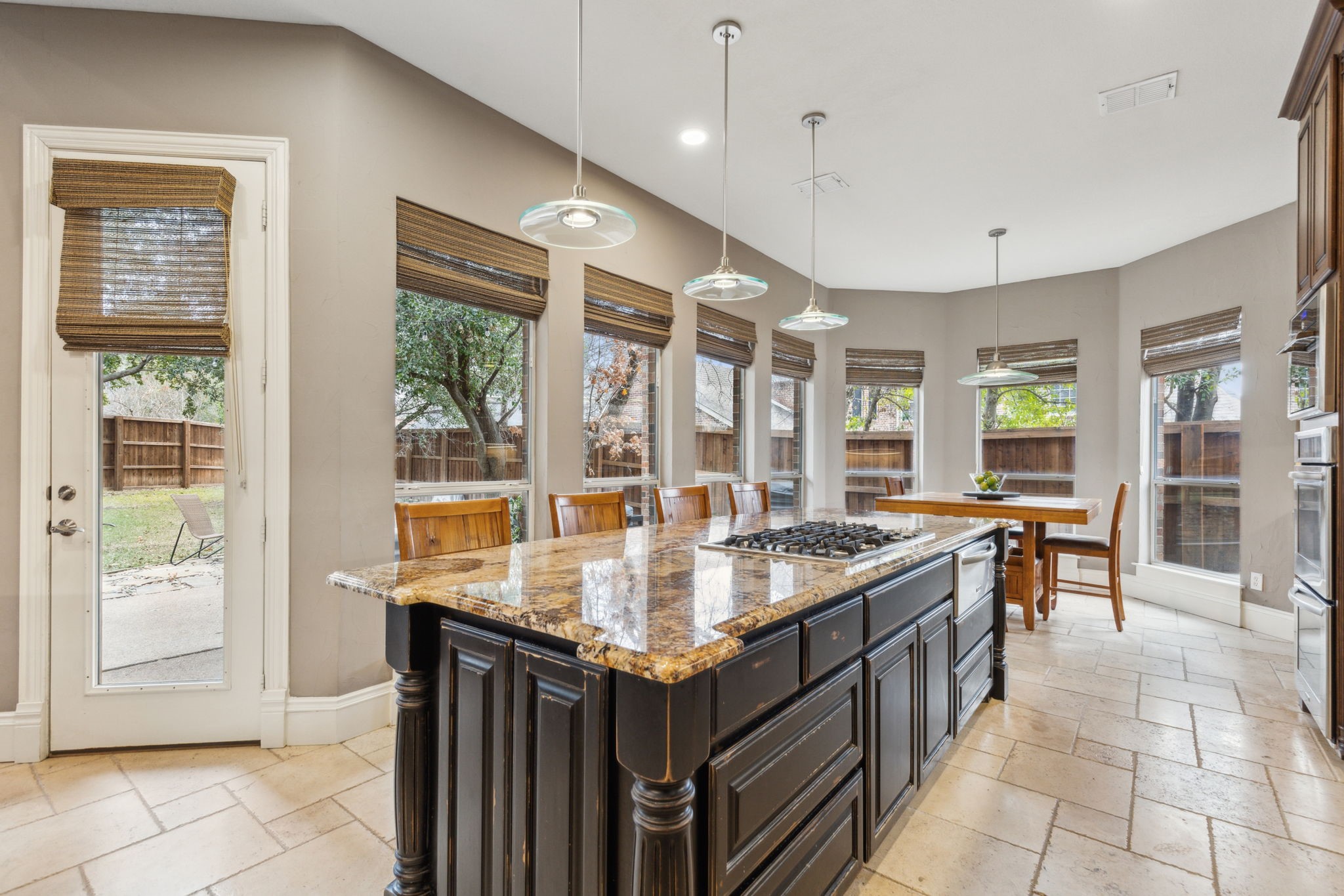 823 Edgewood Drive