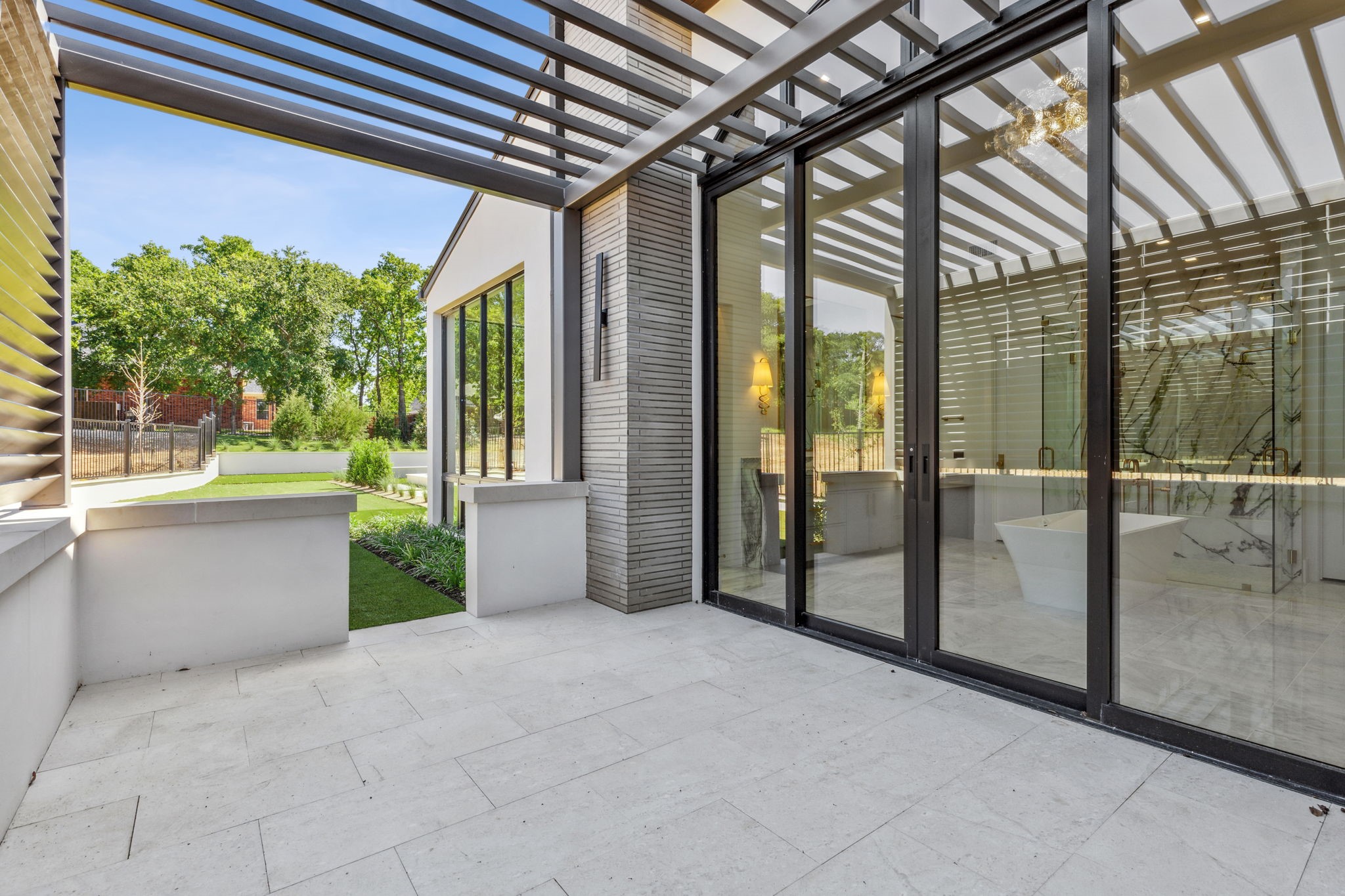 2636 Magnolia Circle
