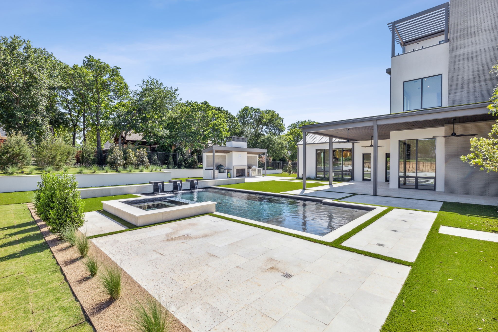 2636 Magnolia Circle