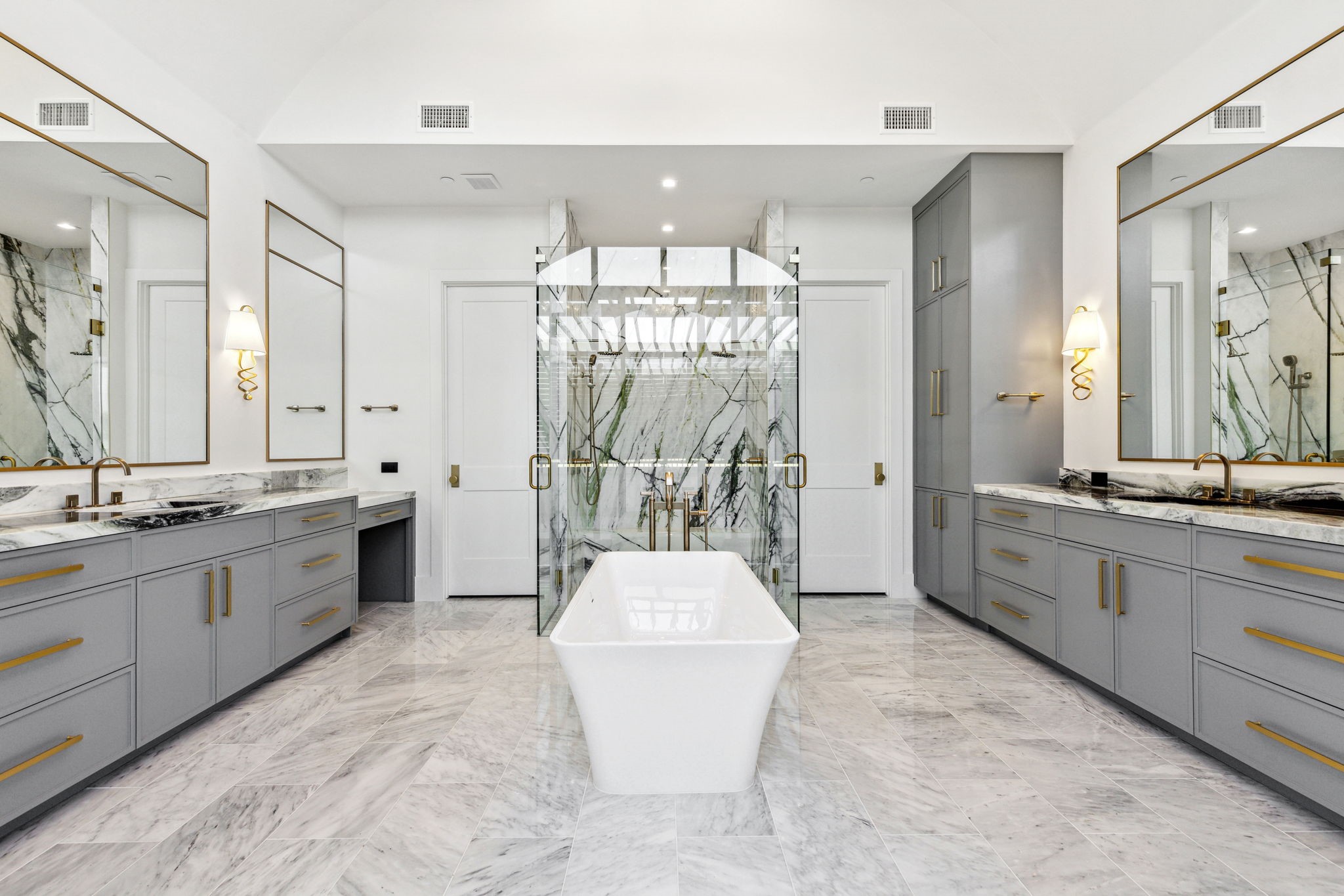 2636 Magnolia Circle
