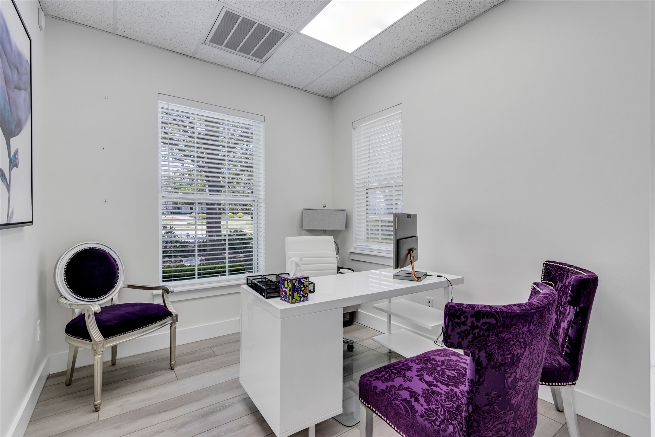 221 E Boulevard 3