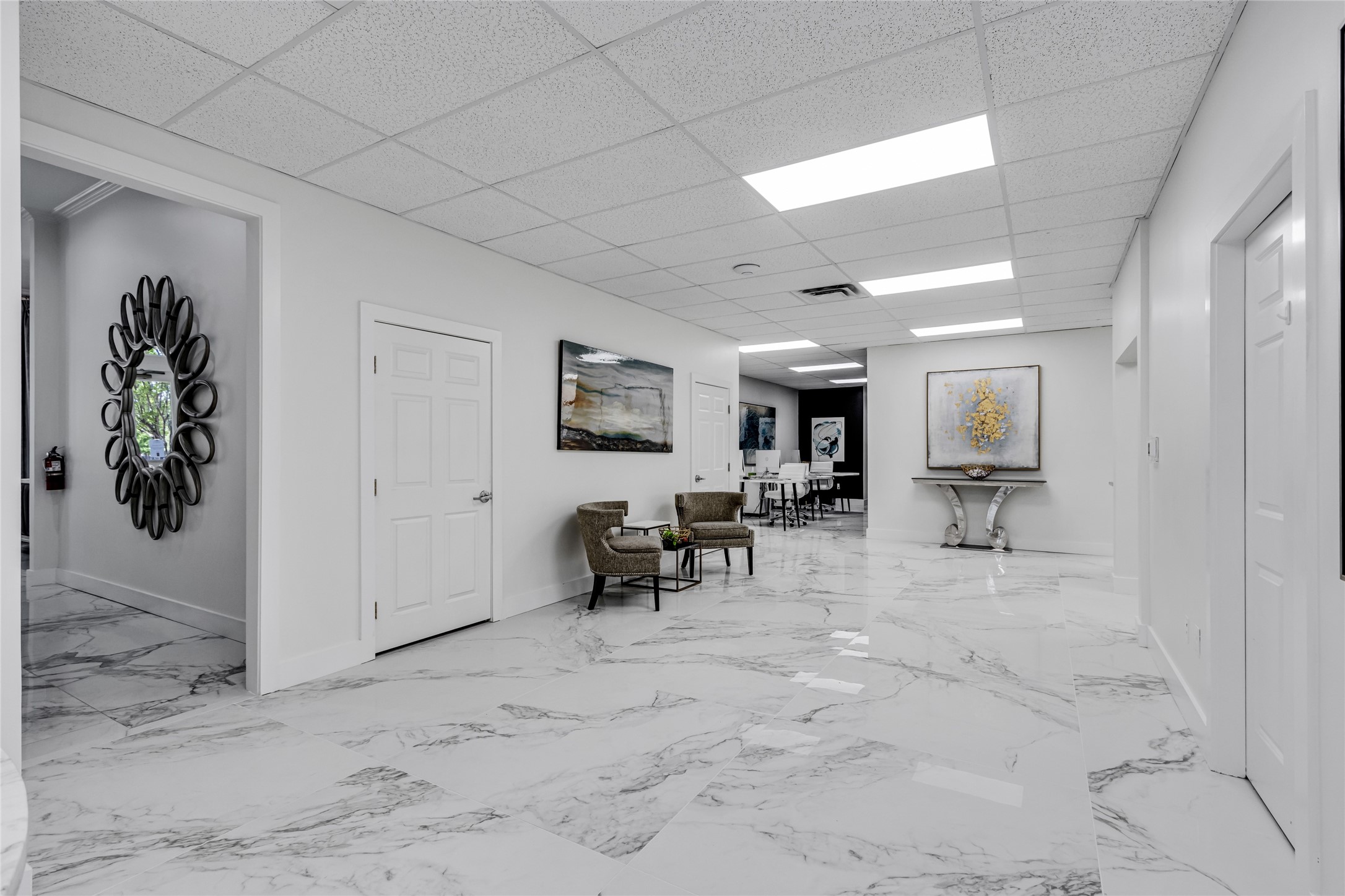 221 E Boulevard 3