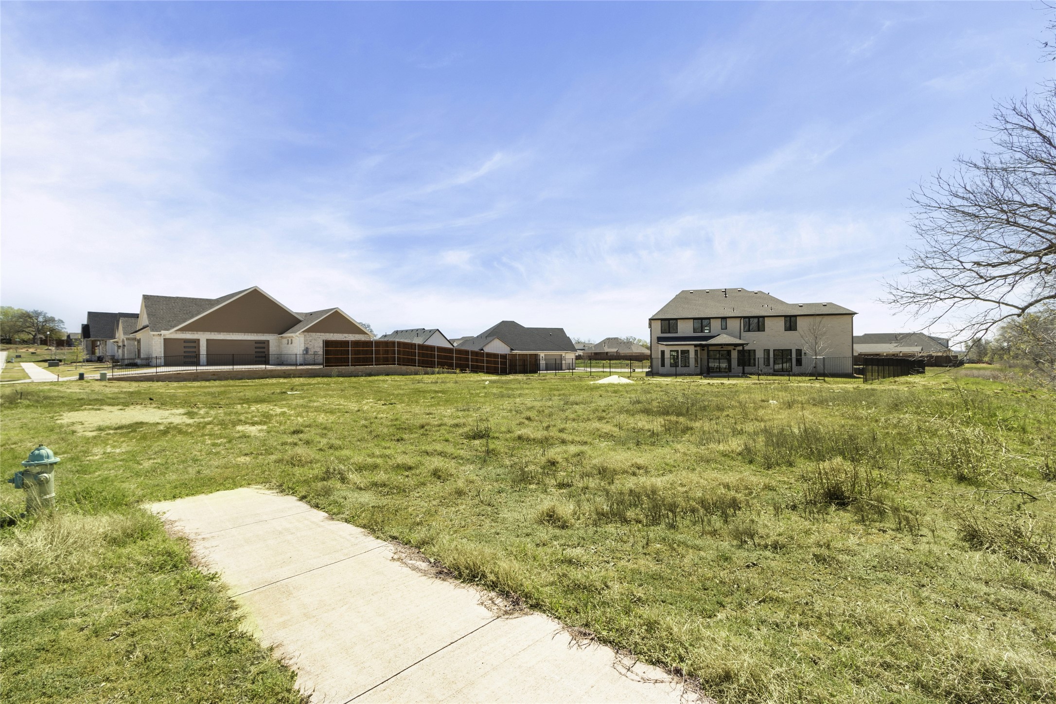 409 Saratoga Drive