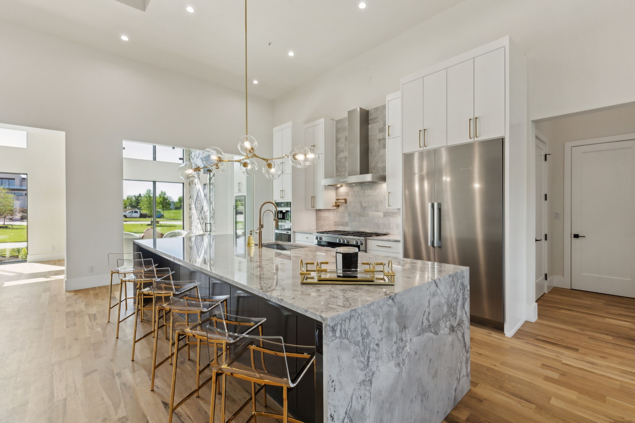 4309 Saddleback
