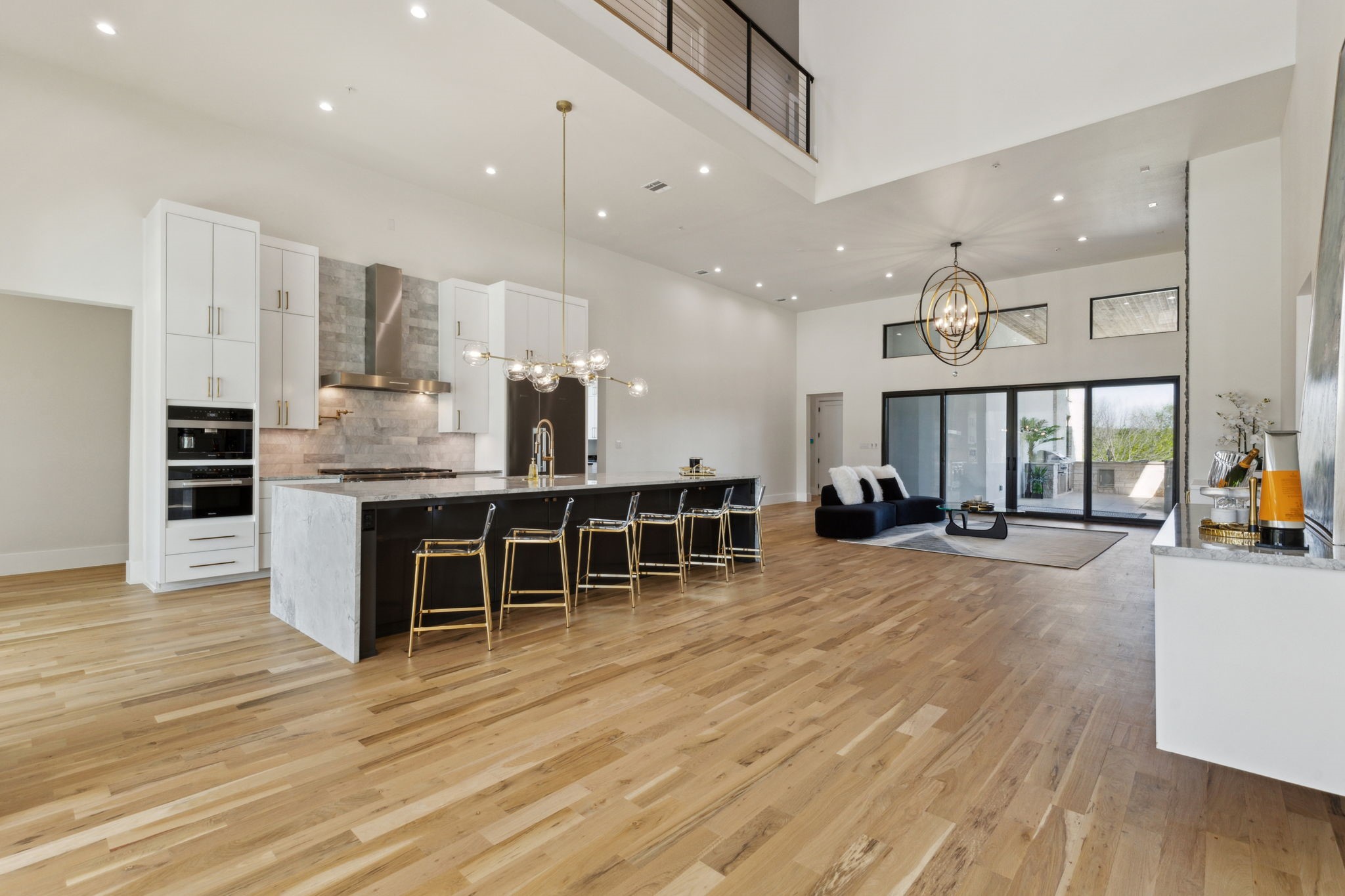 4309 Saddleback