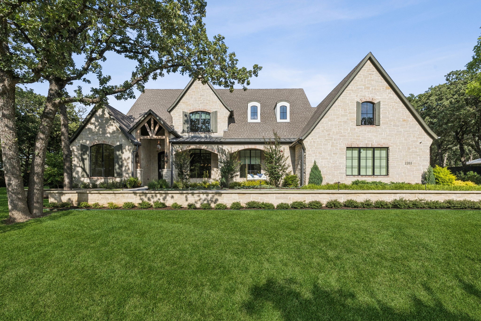2203 Shadow Creek Court