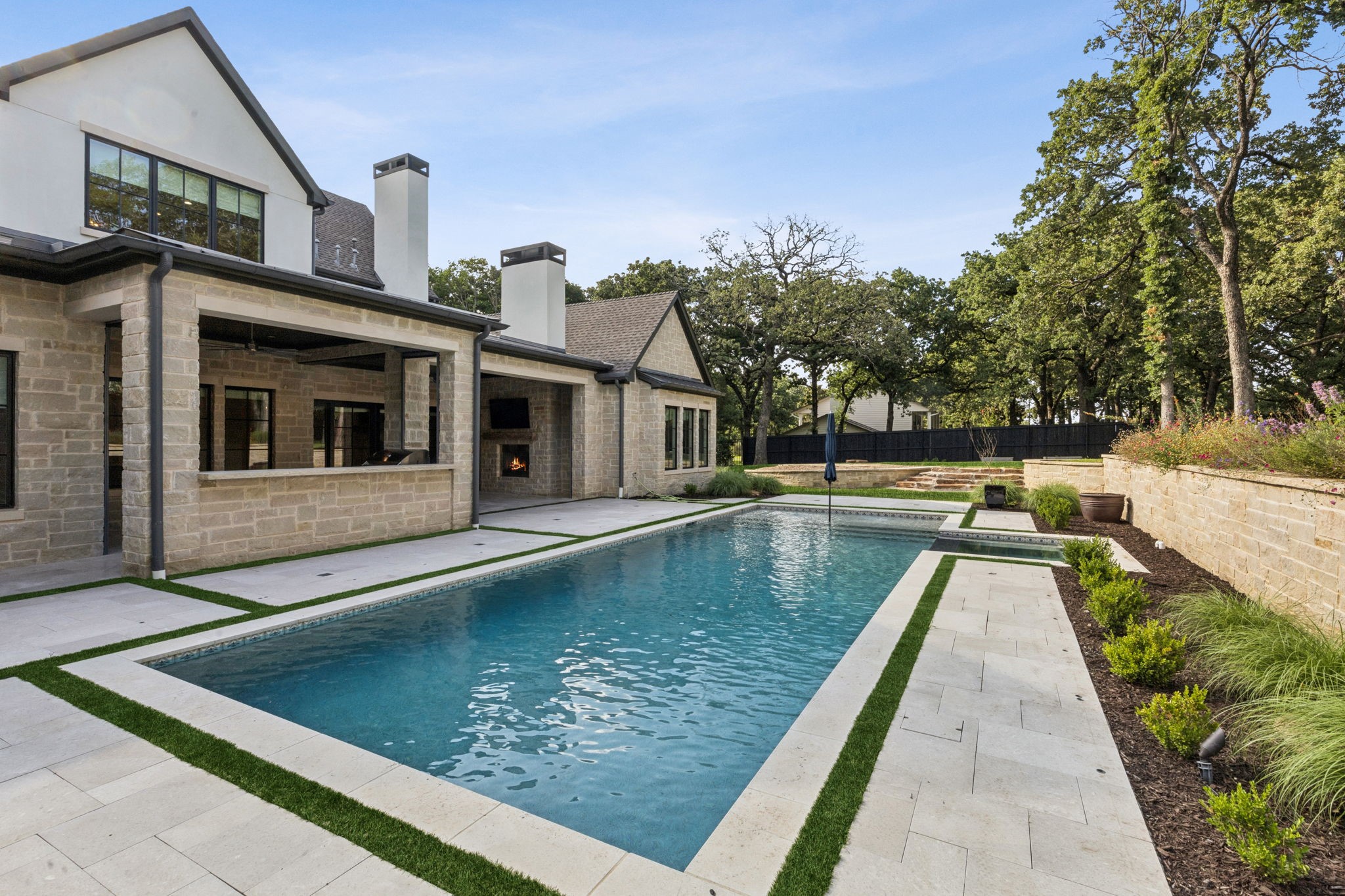 2203 Shadow Creek Court