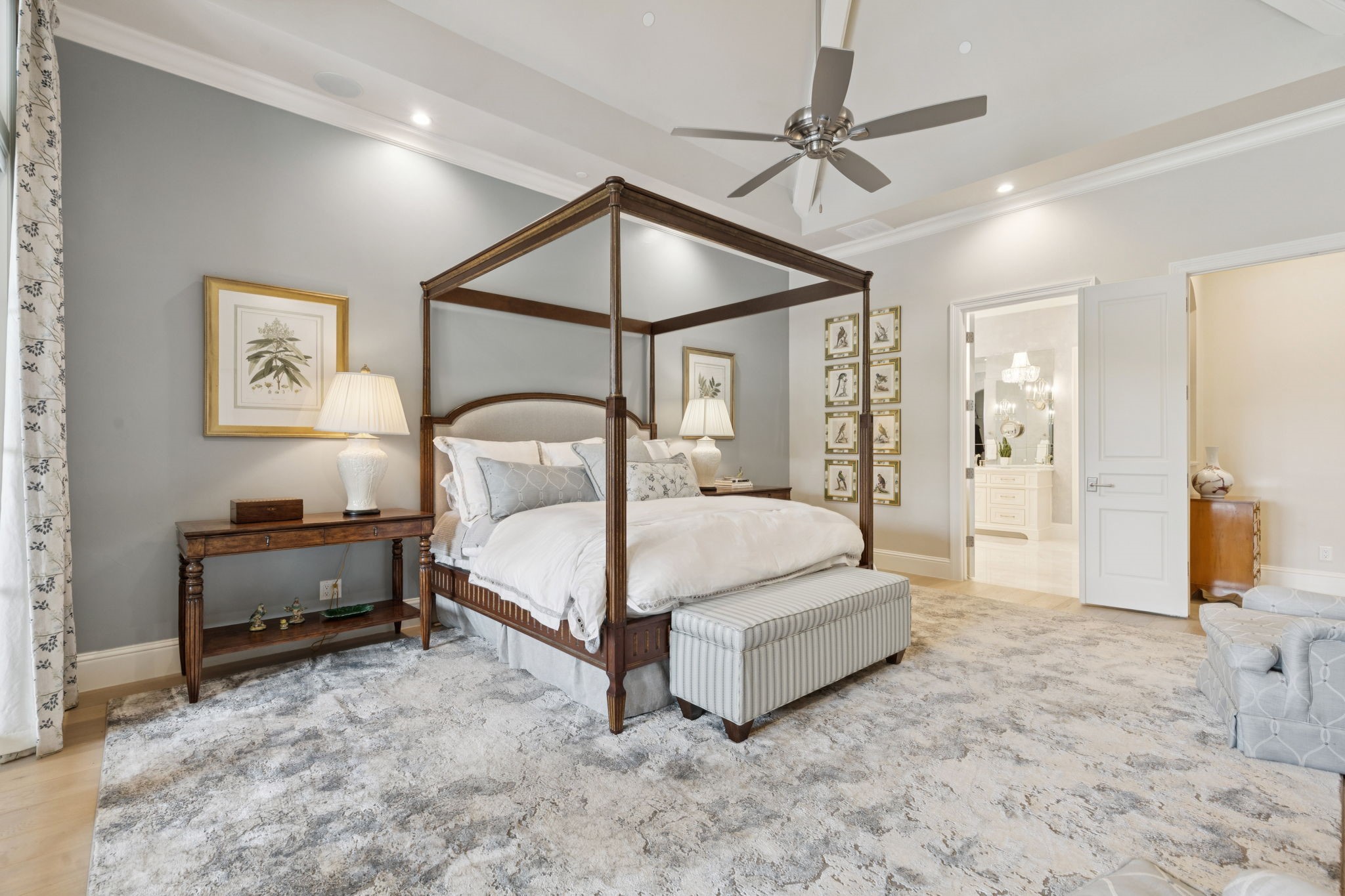 1806 Scenic Circle